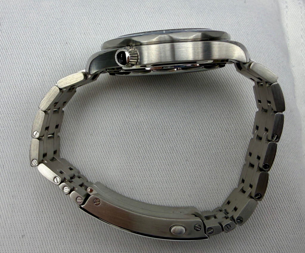 Case #237 — Omega Seamaster Professional Blue/Grey  Ref. 210.30.42.20.06.001