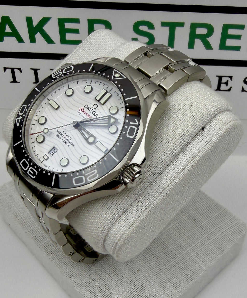 Case #235 — Omega Seamaster Professional 300M White  Ref. 210.30.42.20.04.001