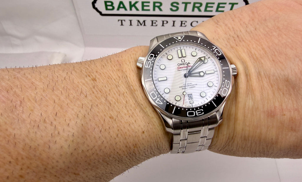 Case #235 — Omega Seamaster Professional 300M White  Ref. 210.30.42.20.04.001