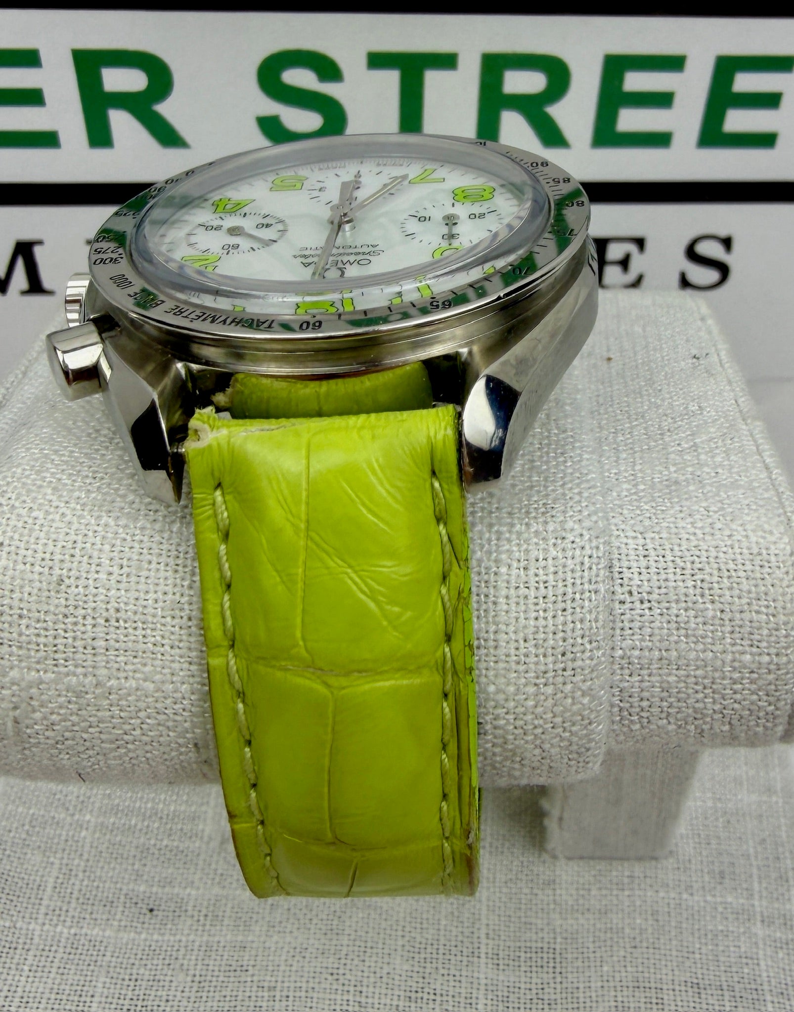 Case #262 — Omega Speedmaster Reduced Green  Ref. 3815.70.36