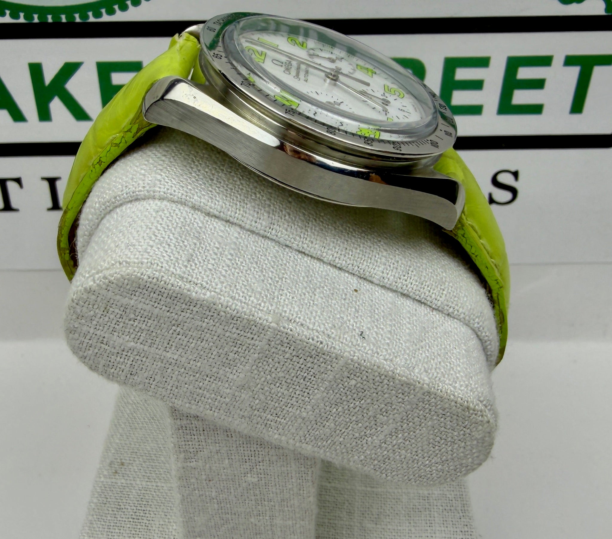 Case #262 — Omega Speedmaster Reduced Green  Ref. 3815.70.36