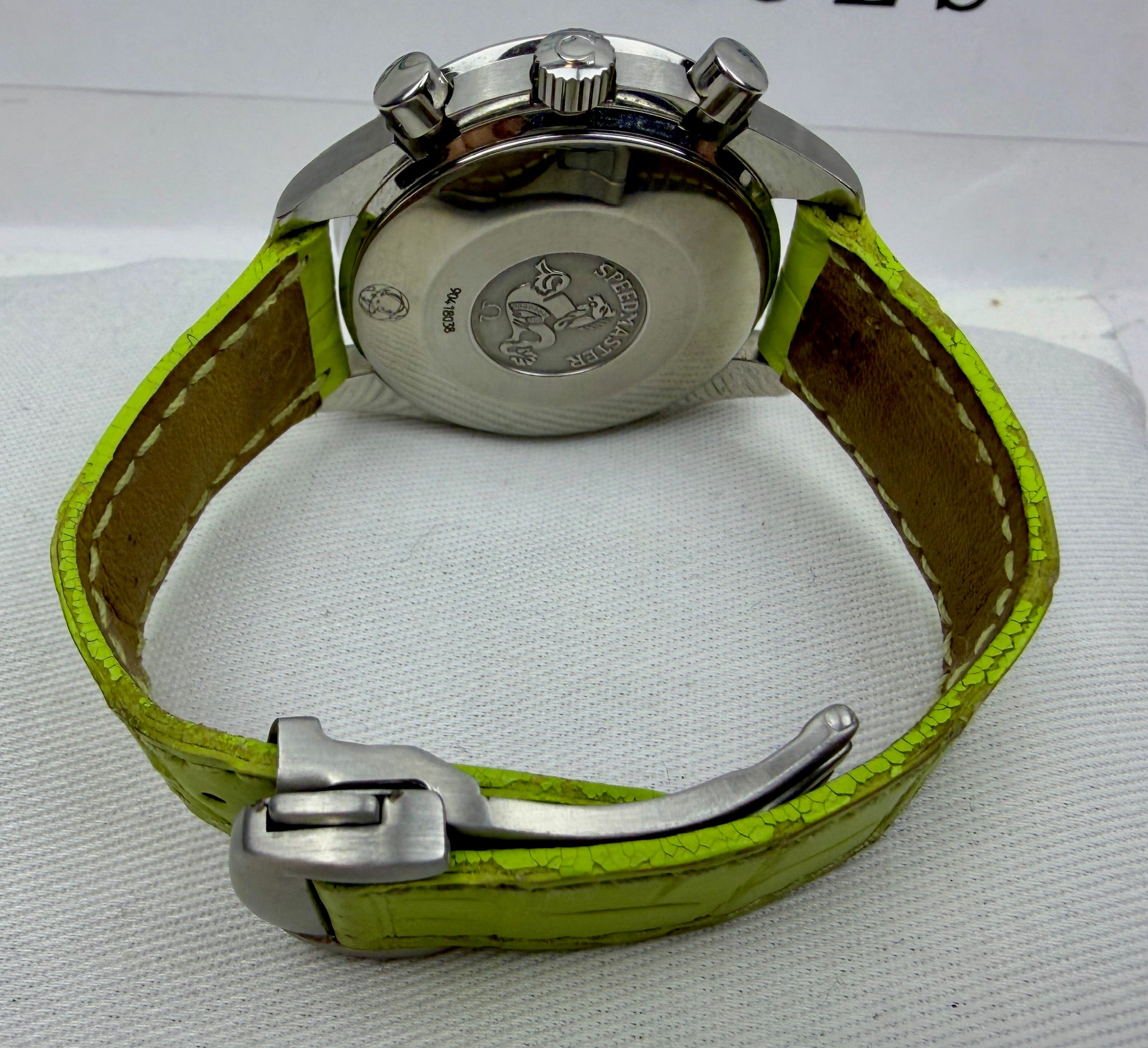 Case #262 — Omega Speedmaster Reduced Green  Ref. 3815.70.36