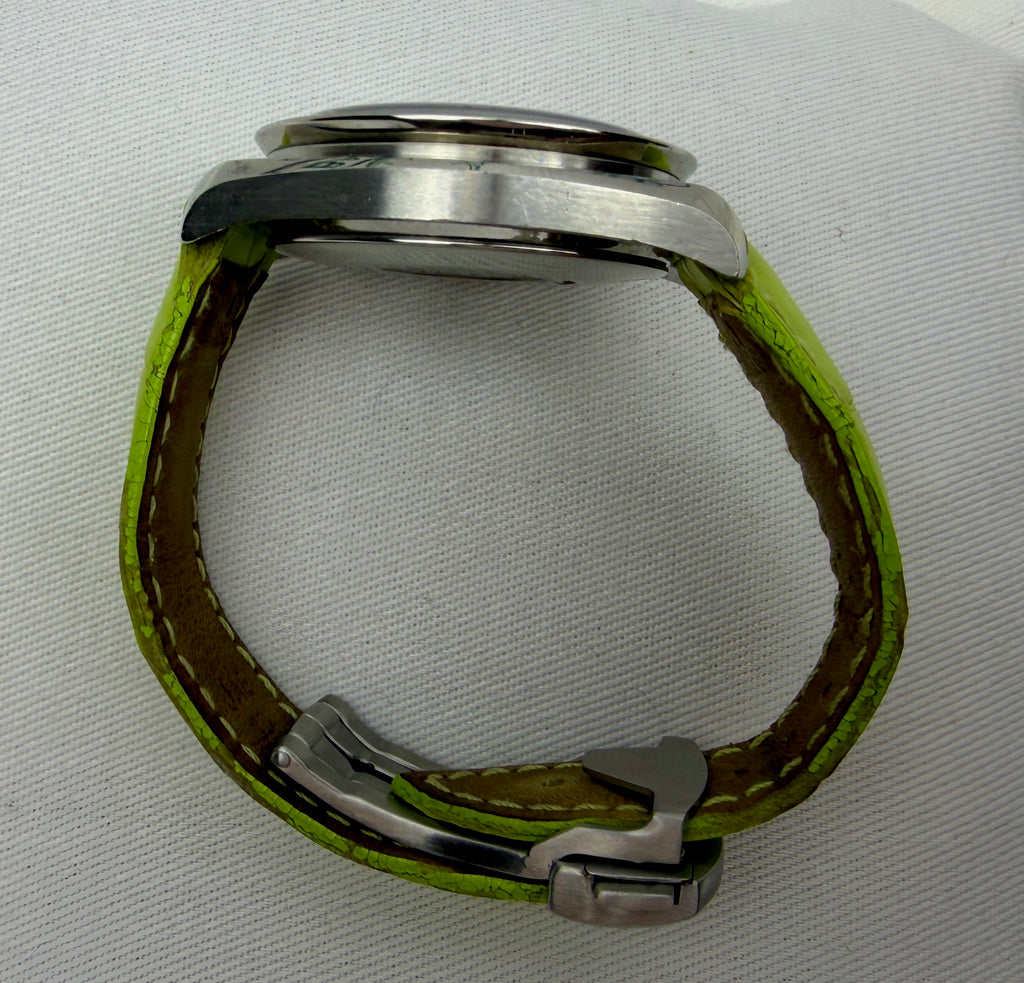 Case #262 — Omega Speedmaster Reduced Green  Ref. 3815.70.36
