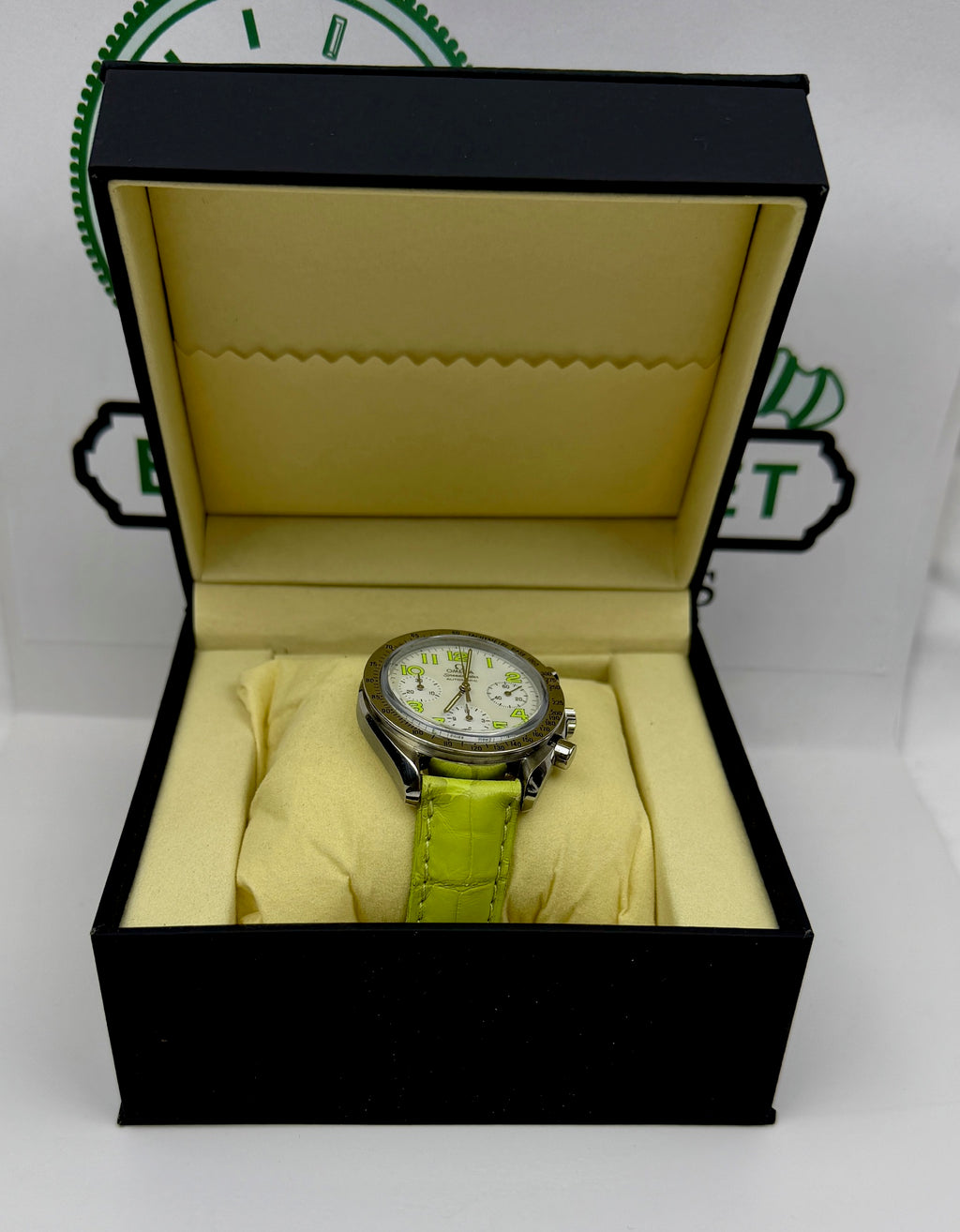 Case #262 — Omega Speedmaster Reduced Green  Ref. 3815.70.36