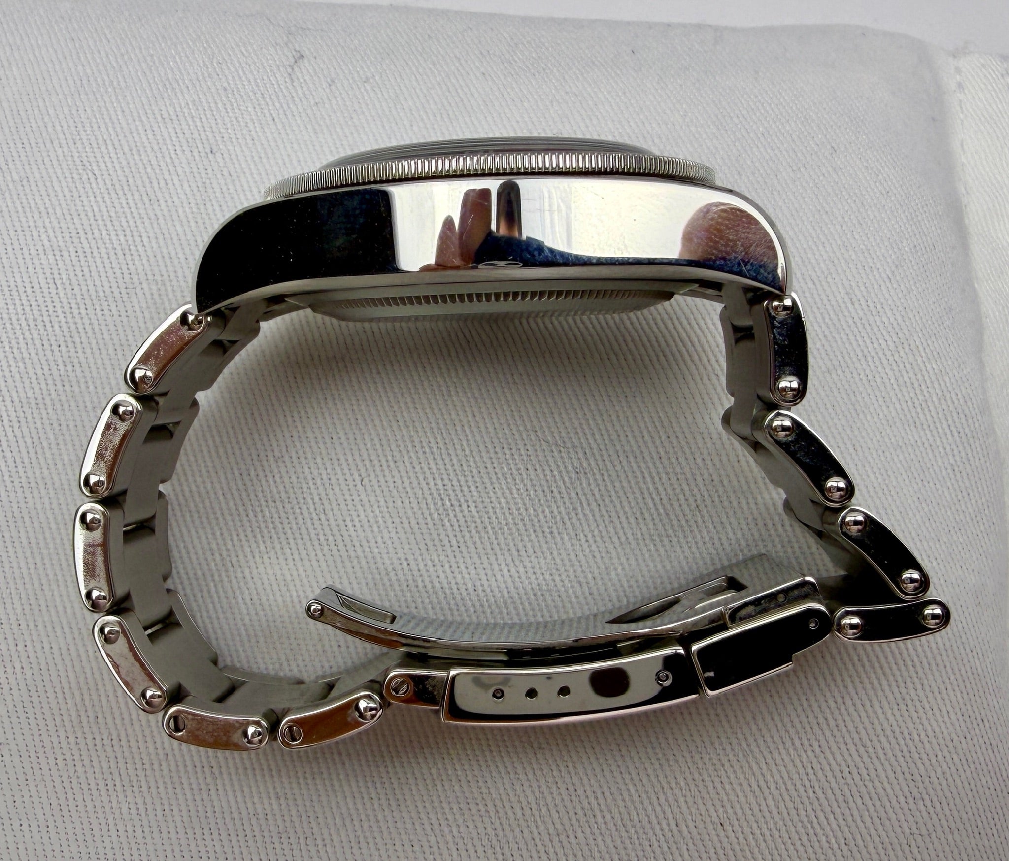 Case #233 — Tudor Black Bay GMT “Pepsi”  Ref. M79830RB-0001
