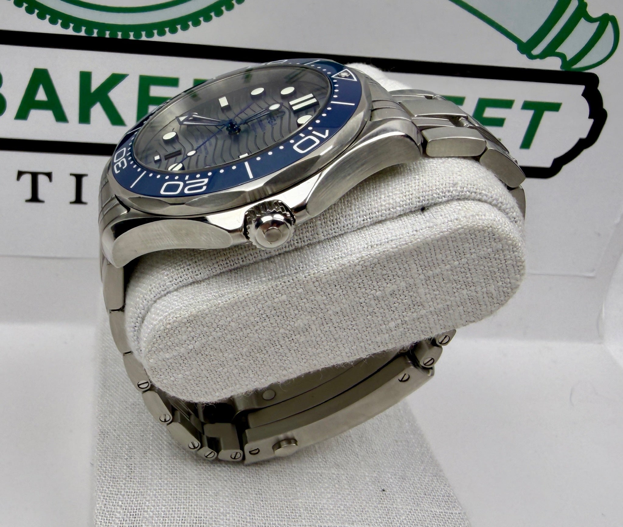 Case #271 — Omega Seamaster Diver 300M “Grey Wave Dial”  Ref. 210.30.42.20.06.001