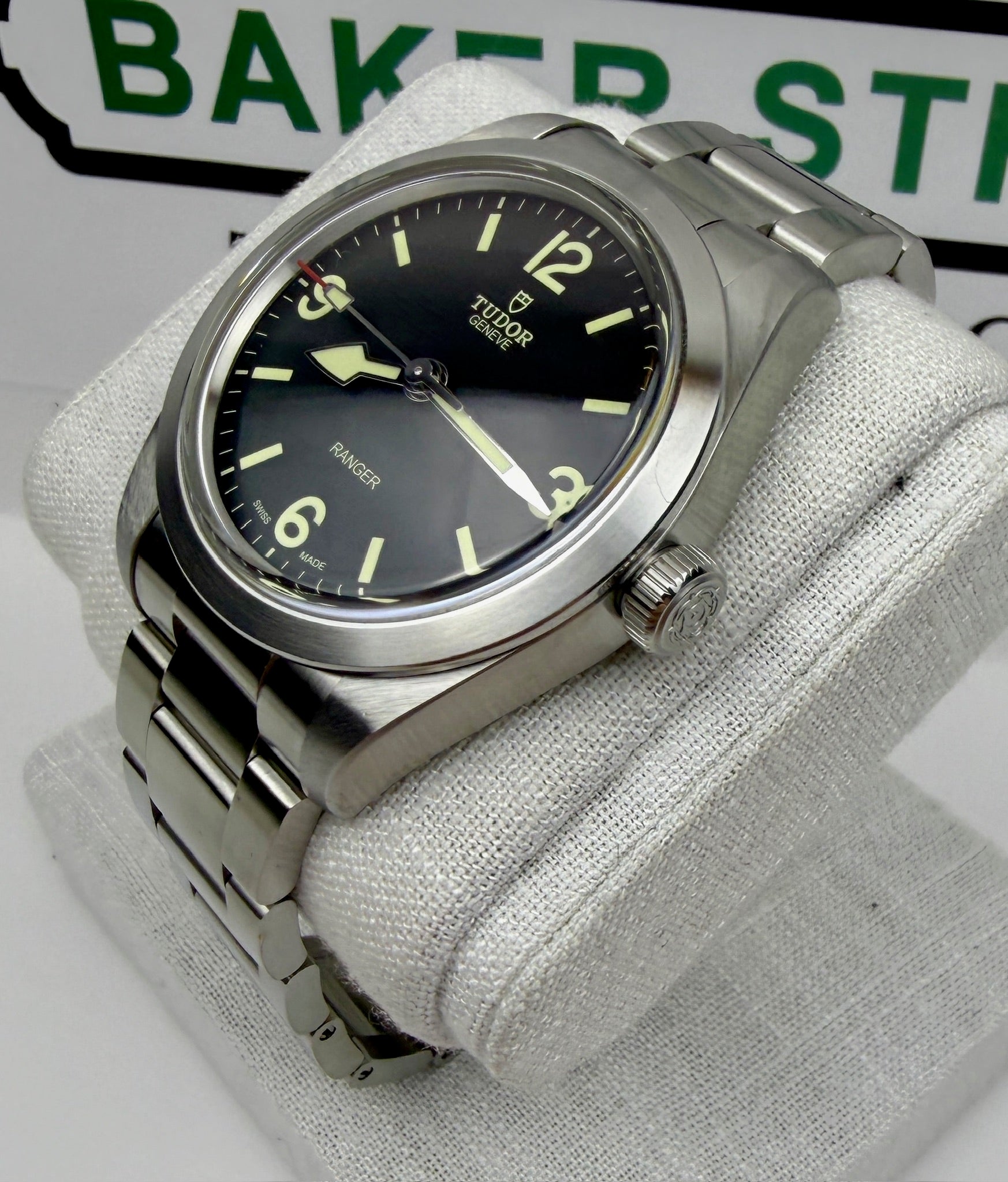 Case #277 — Tudor Ranger  Ref. 79950