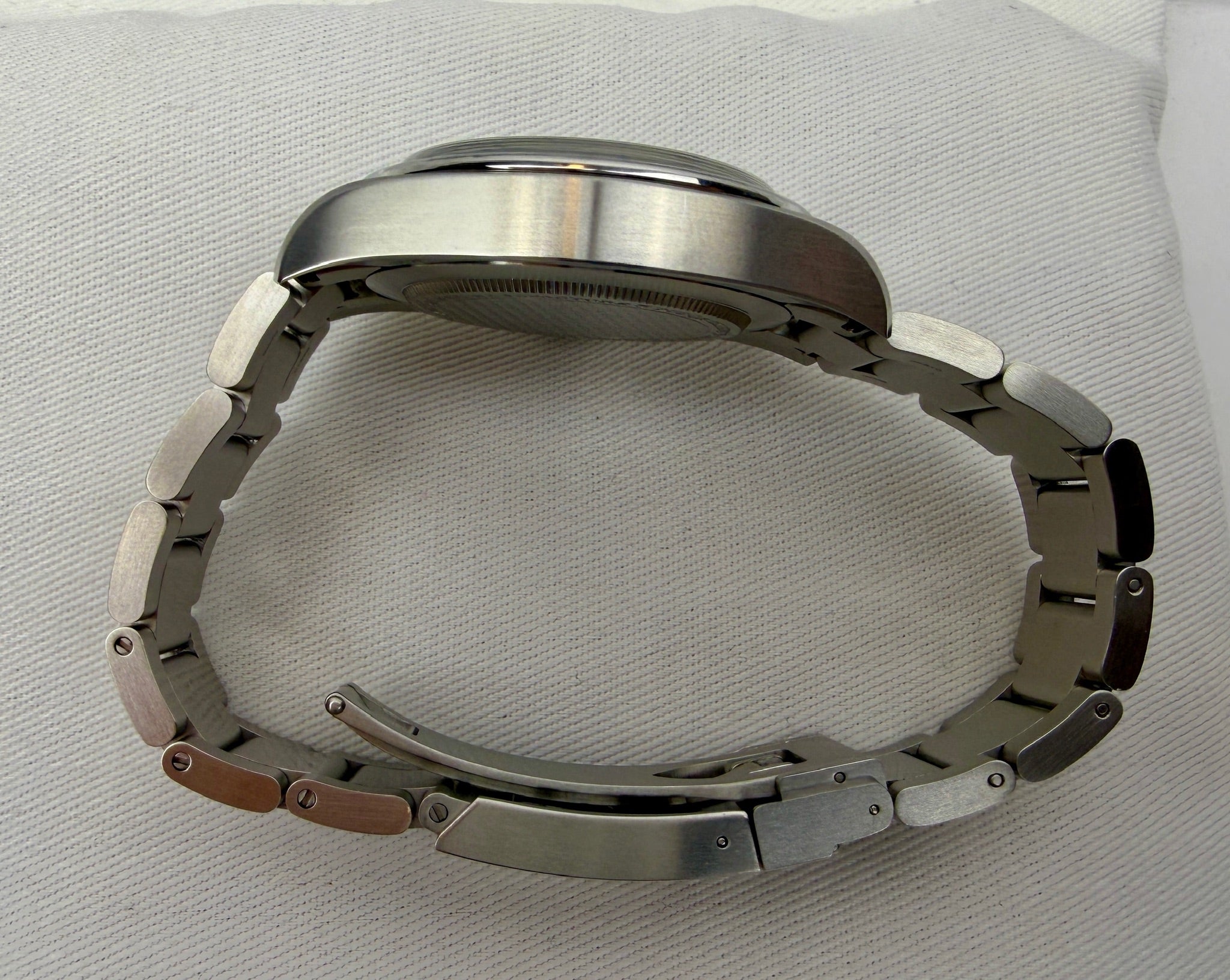 Case #277 — Tudor Ranger  Ref. 79950