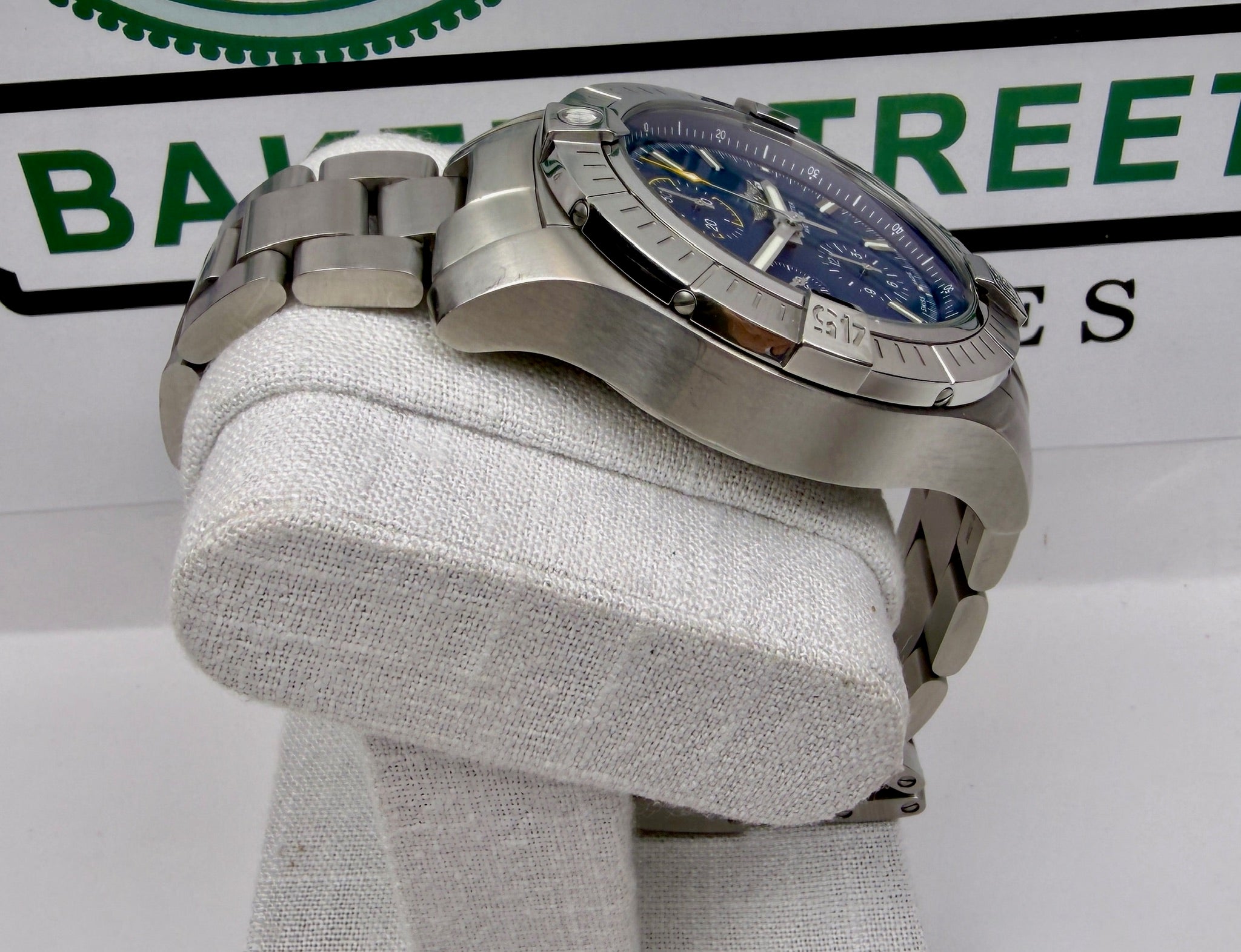 Case #281 — Breitling Avenger Chronograph 45  Ref. A13317