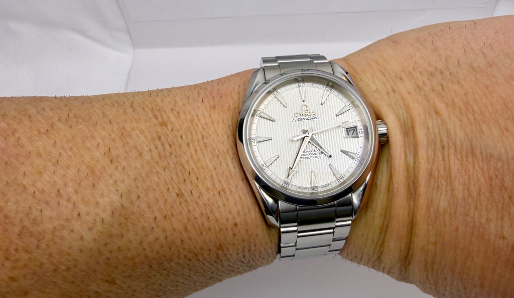 Case #287 — Omega Seamaster Aqua Terra 38.5mm White Dial  Ref. 231.10.39.21.02.001