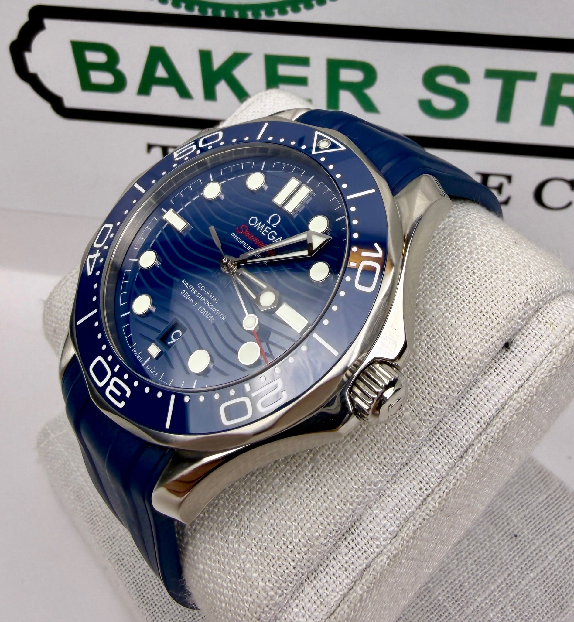 Case #299 — Omega Seamaster Diver 300M Blue on Rubber  Ref. 210.32.42.20.03.001