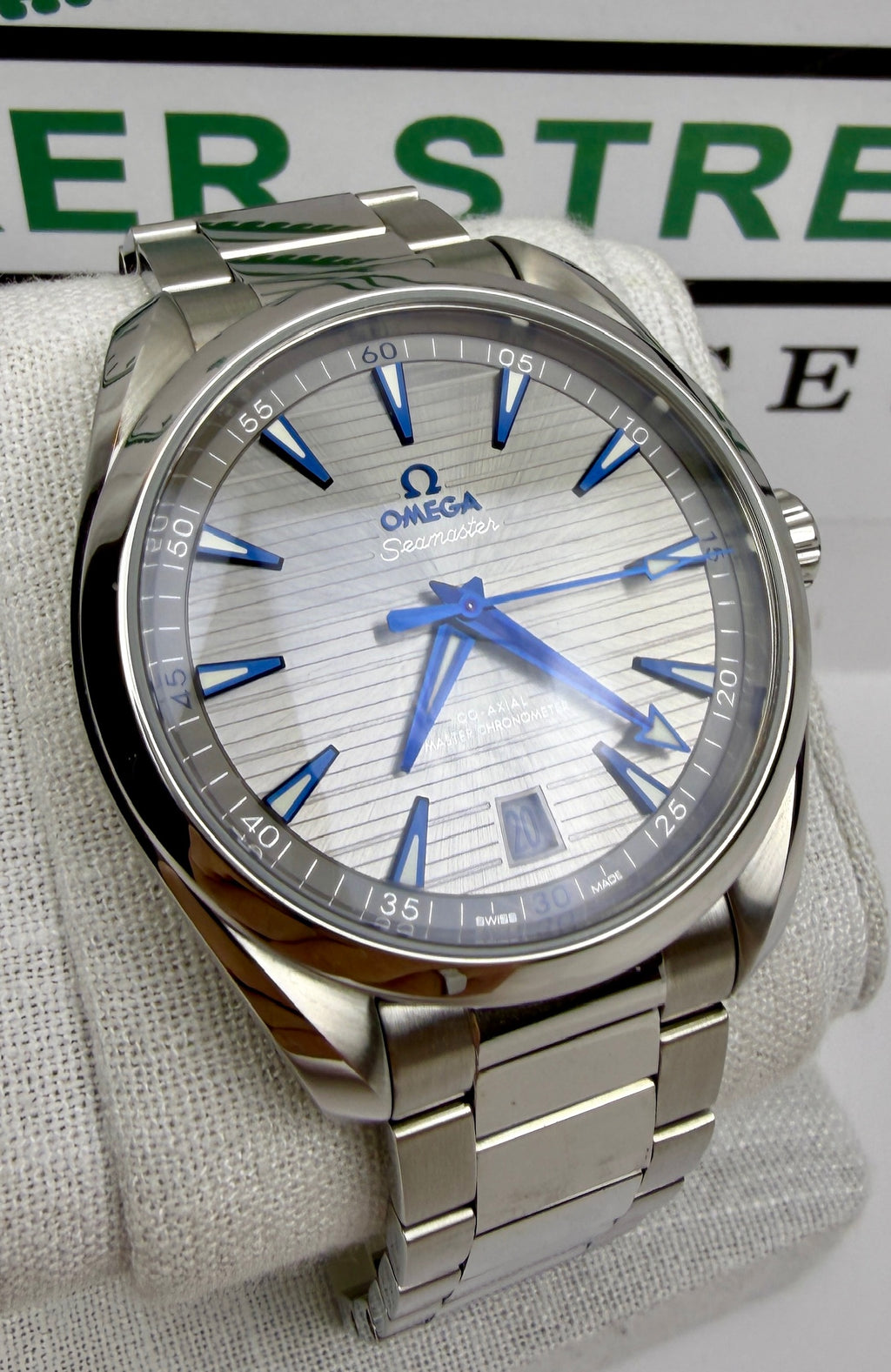 Case #300 — Omega Seamaster Aqua Terra 41mm Grey Dial  Ref. 220.10.41.21.06.001