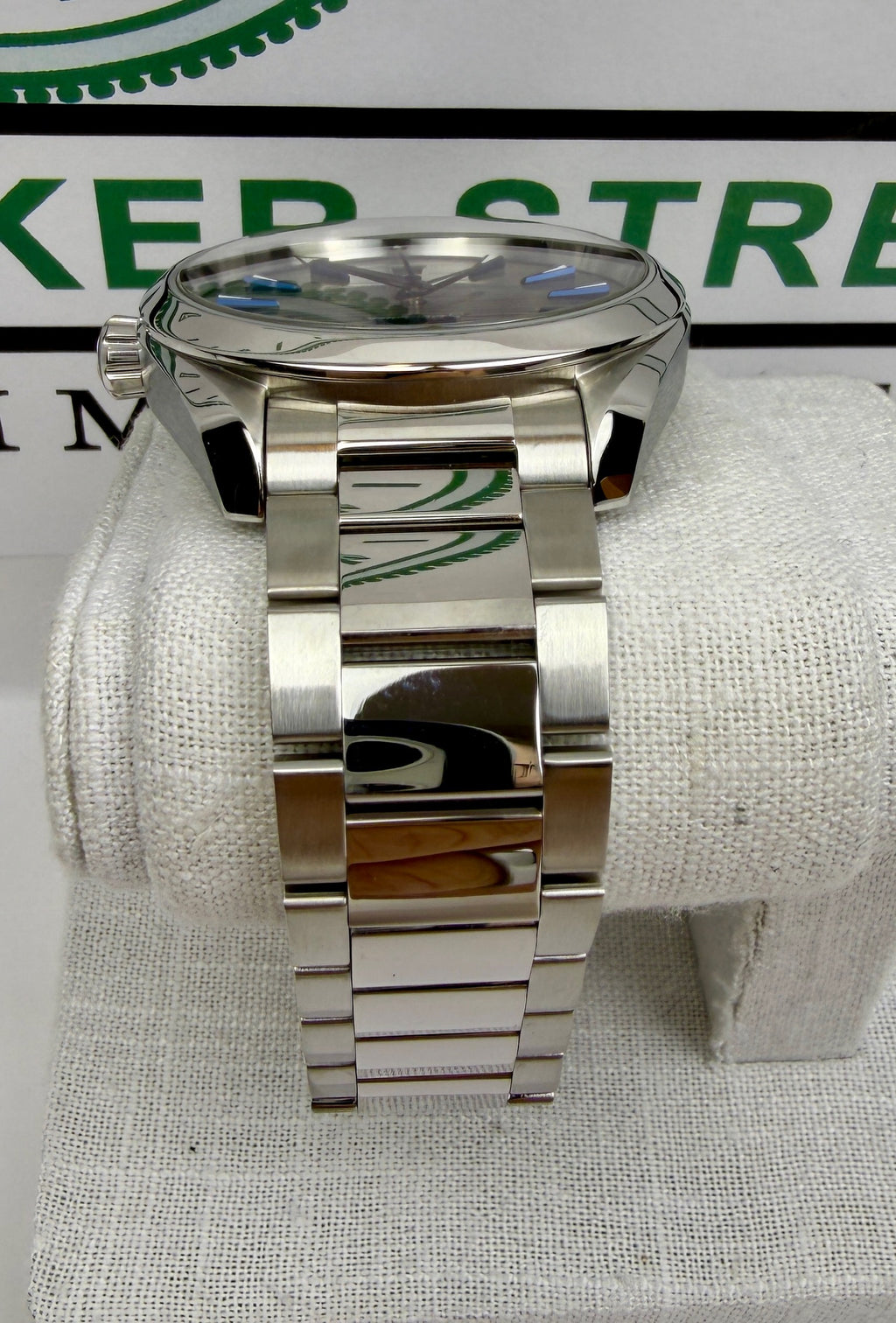 Case #300 — Omega Seamaster Aqua Terra 41mm Grey Dial  Ref. 220.10.41.21.06.001