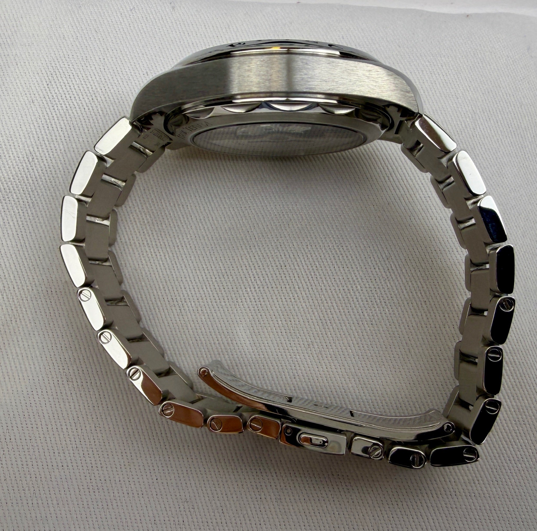 Case #300 — Omega Seamaster Aqua Terra 41mm Grey Dial  Ref. 220.10.41.21.06.001