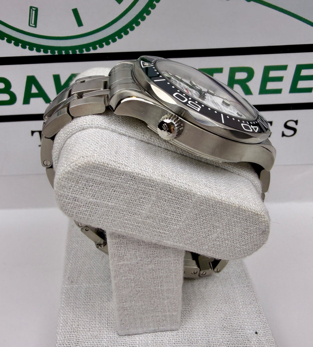 Case #301 — Omega Seamaster Diver 300M White Dial  Ref. 210.30.42.20.04.001