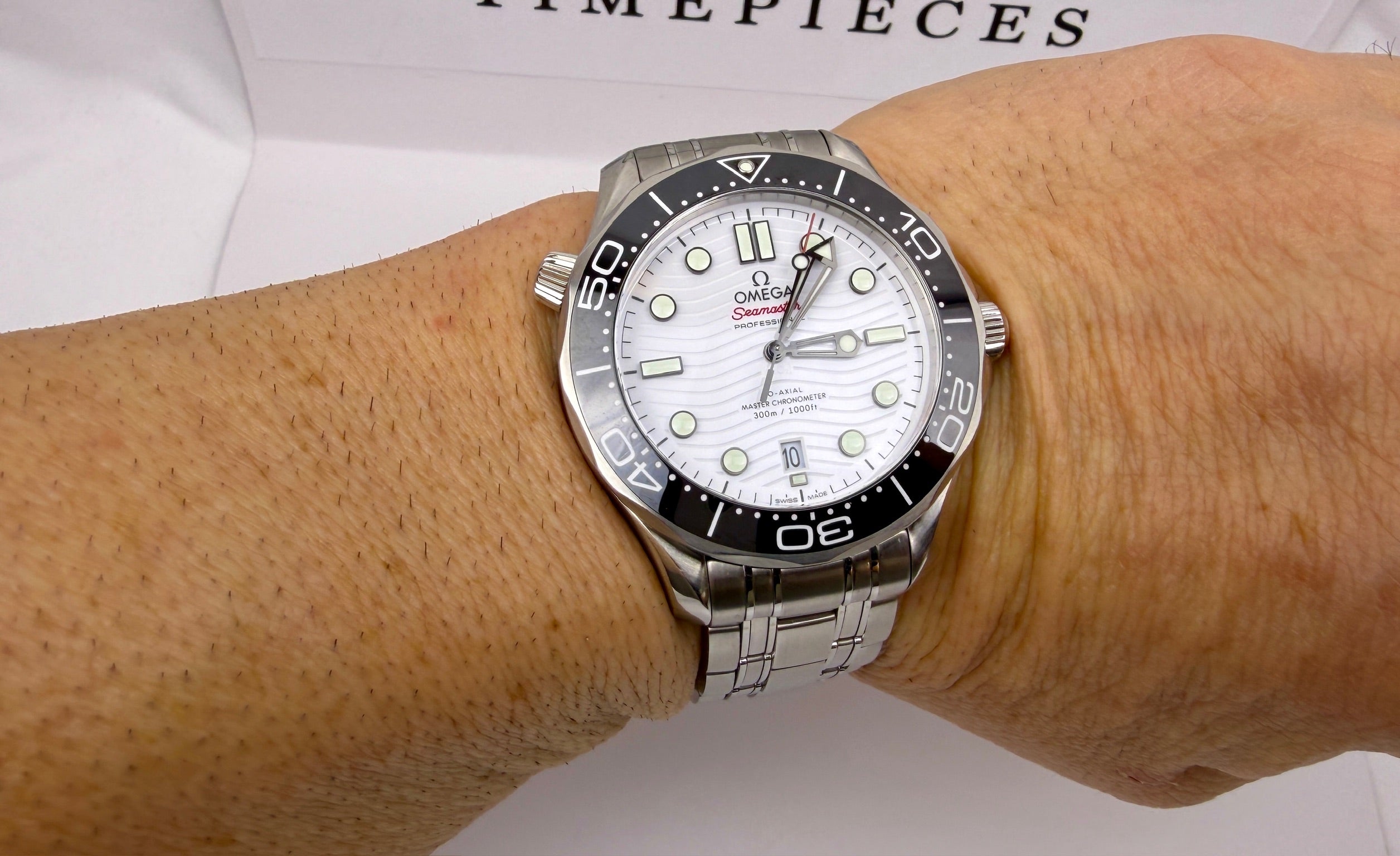 Case #301 — Omega Seamaster Diver 300M White Dial  Ref. 210.30.42.20.04.001