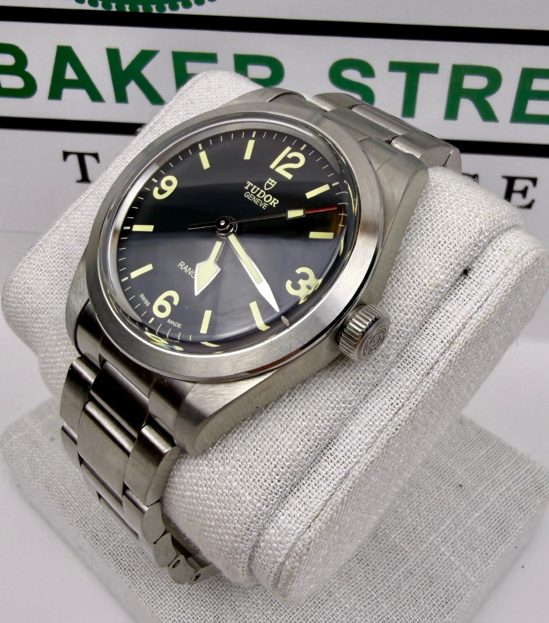 Case #309 — Tudor Ranger Black  Ref. 79950