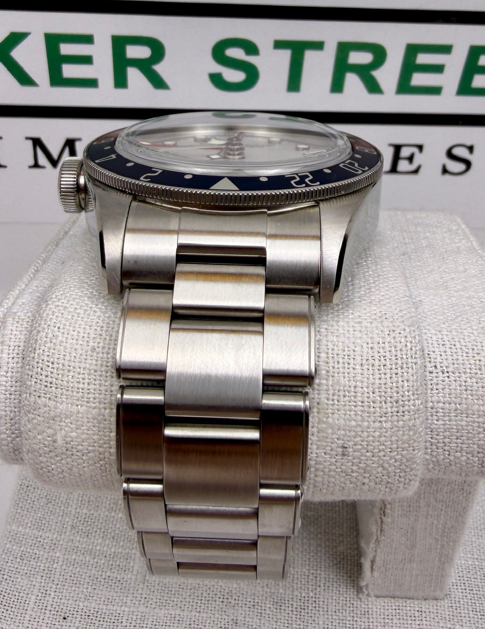 Case #311 — Tudor Black Bay GMT “Pepsi” Opaline Dial  Ref. 79830RB