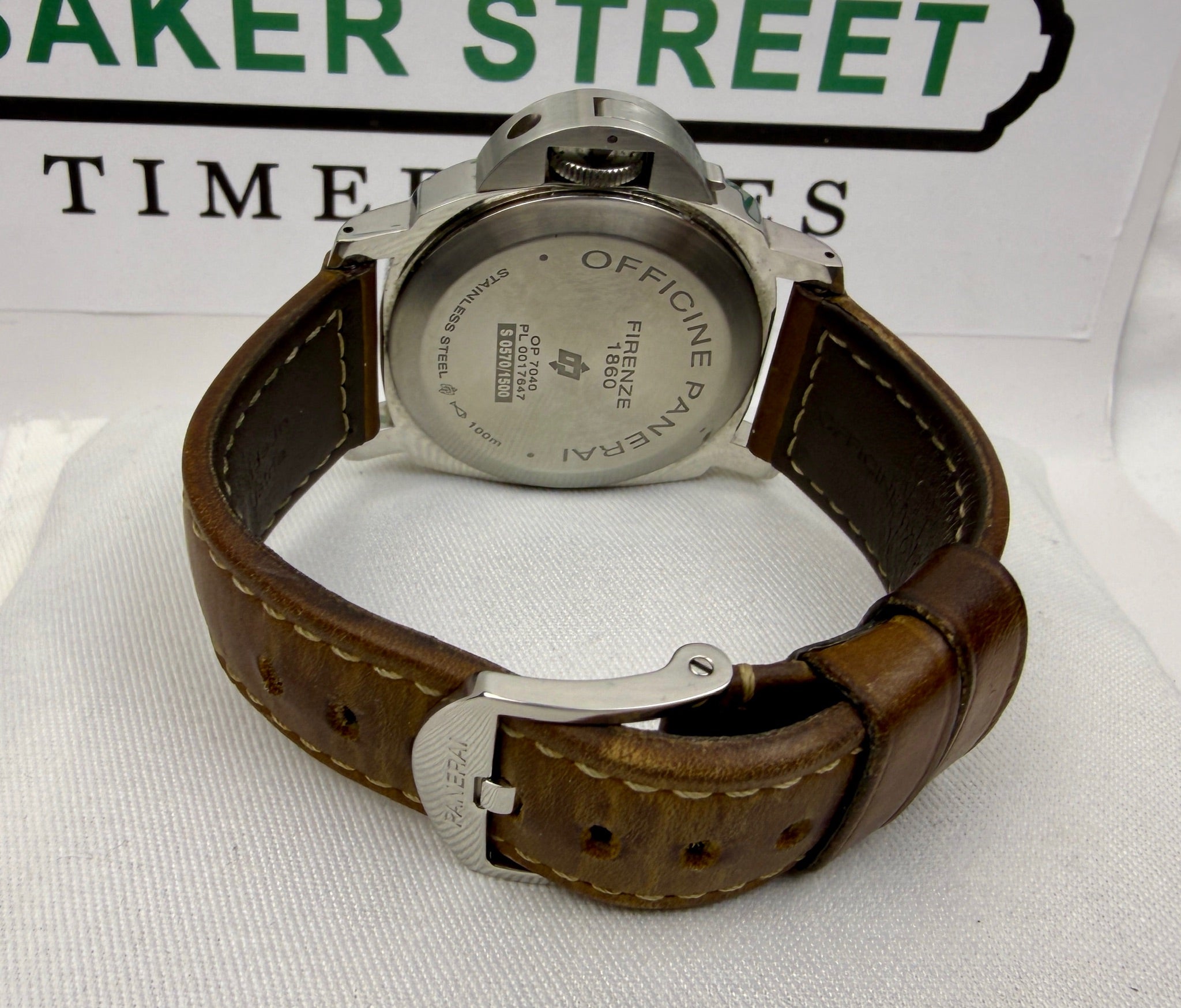 Case #304 — Panerai Luminor Marina Logo White Dial  Ref. PAM00778