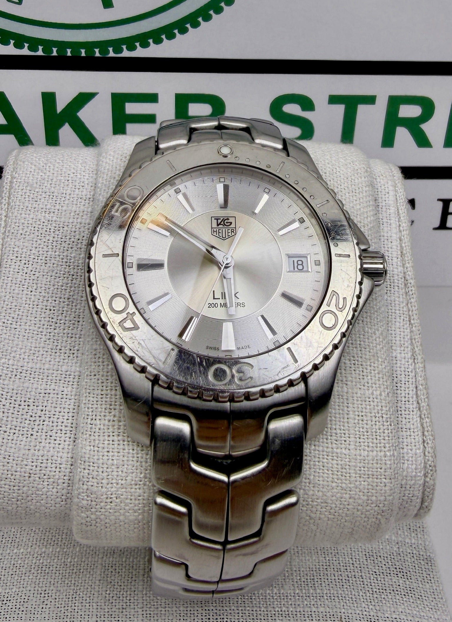 Case #306 — TAG Heuer Link Quartz Silver Dial  Ref. WJ1111.BA0