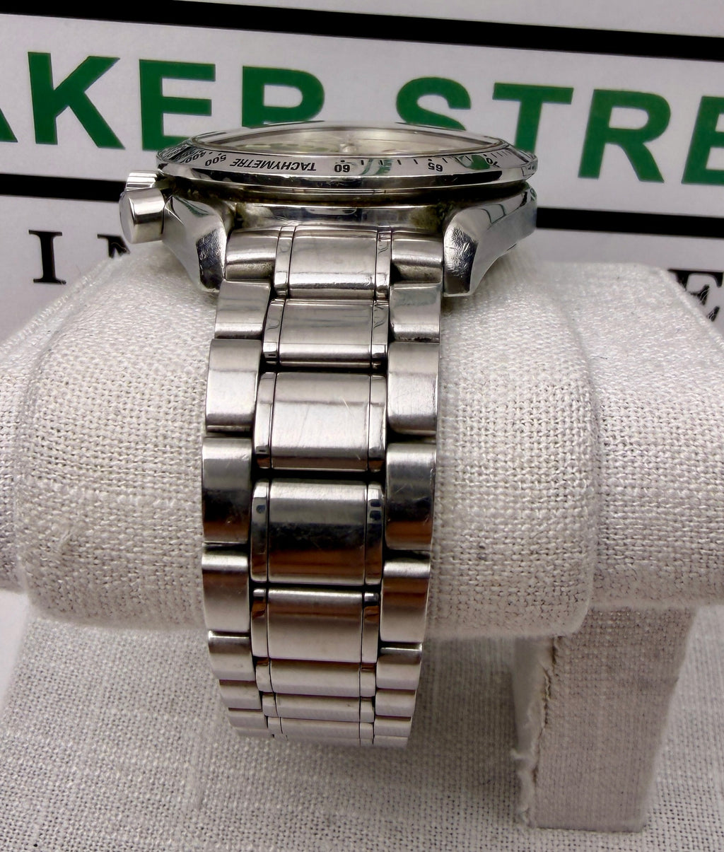Case #318 — Omega Speedmaster Reduced 39mm Silver Dial  Ref. 3513.30