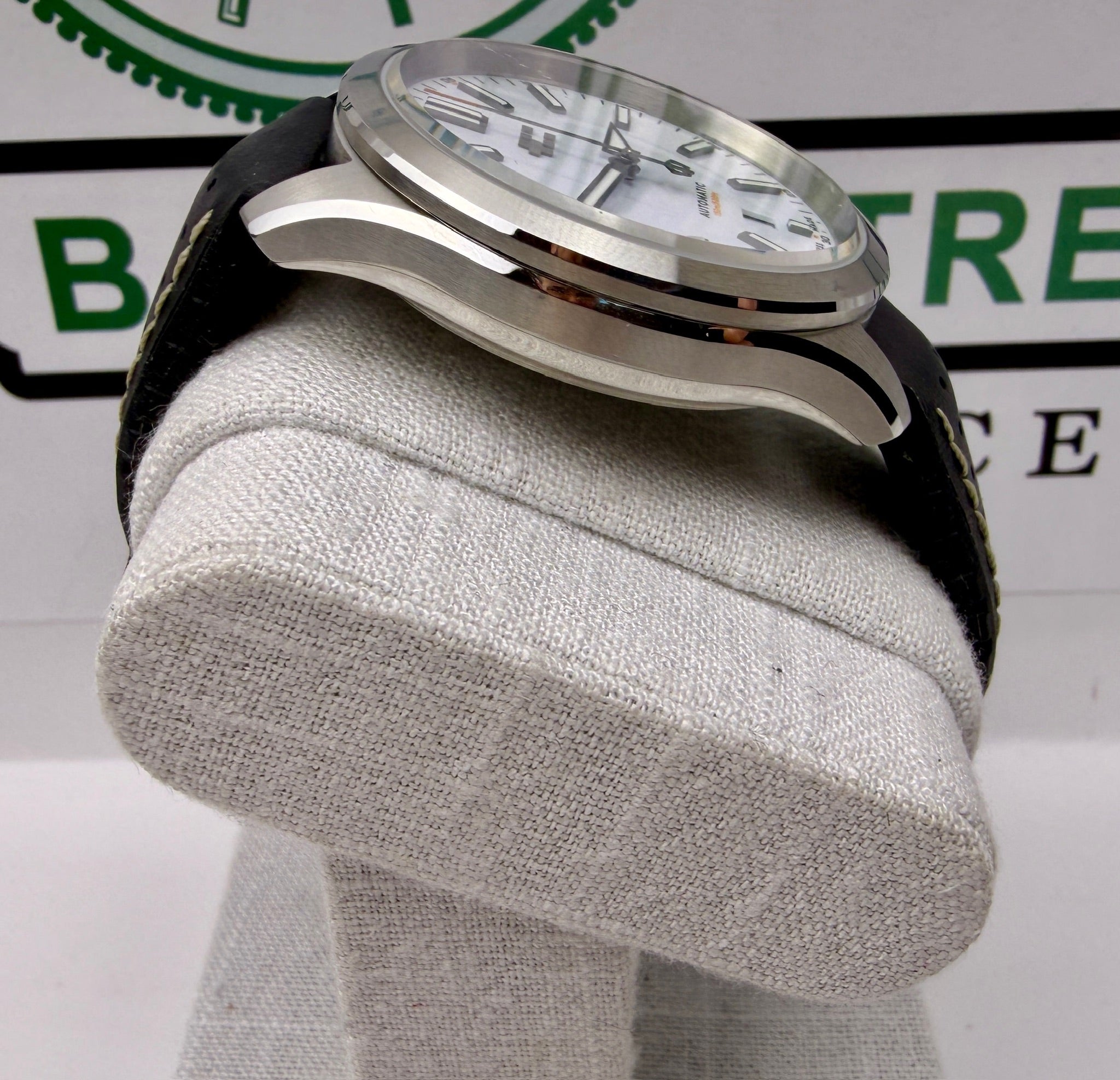 Case #404 — Christopher Ward C63 Sealander Automatic White  Ref. C63-39ADA3-S00W2