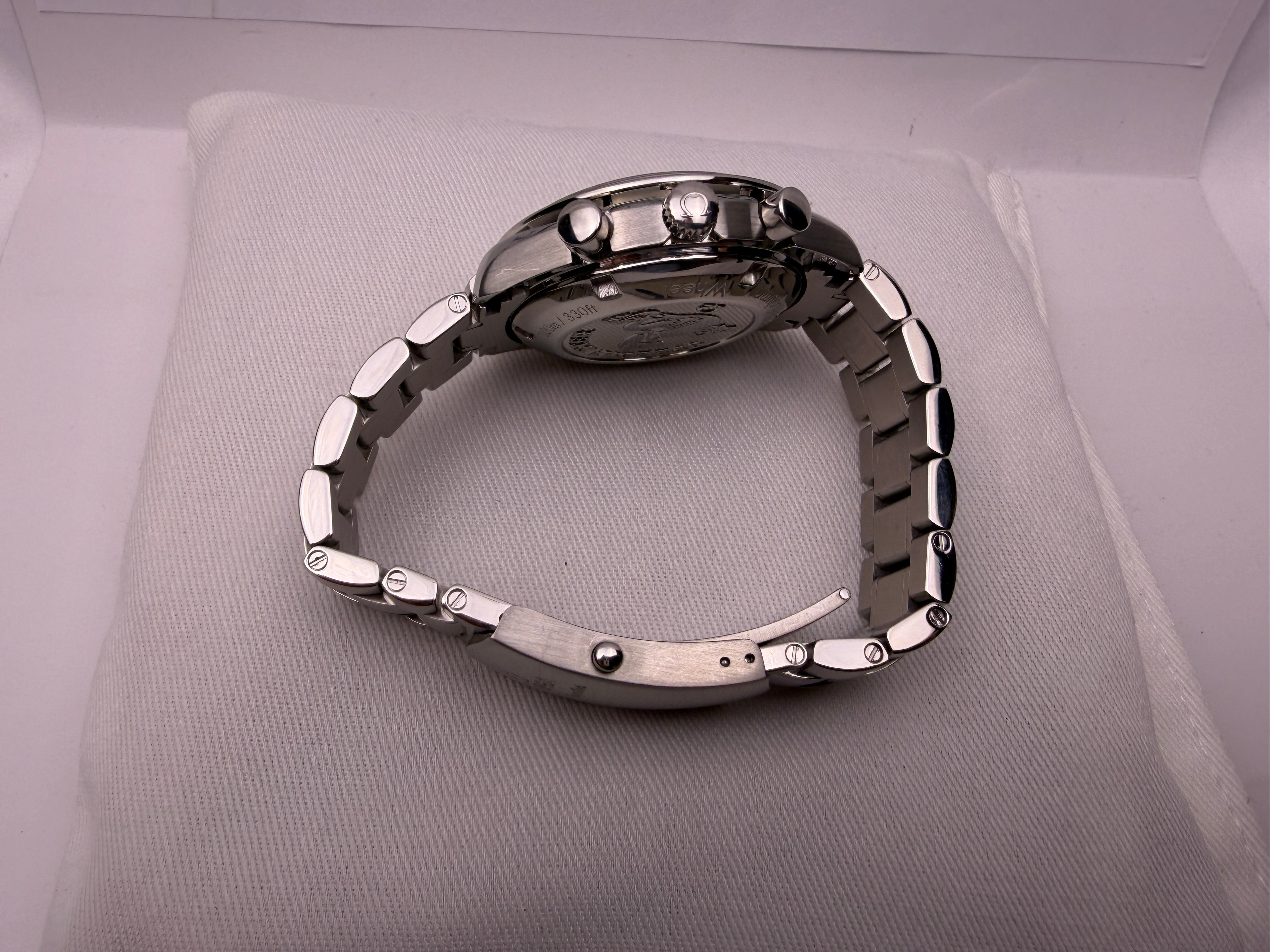 Case #356 — Omega Speedmaster Racing Black Dial Ref. 326.30.40.50.01.001
