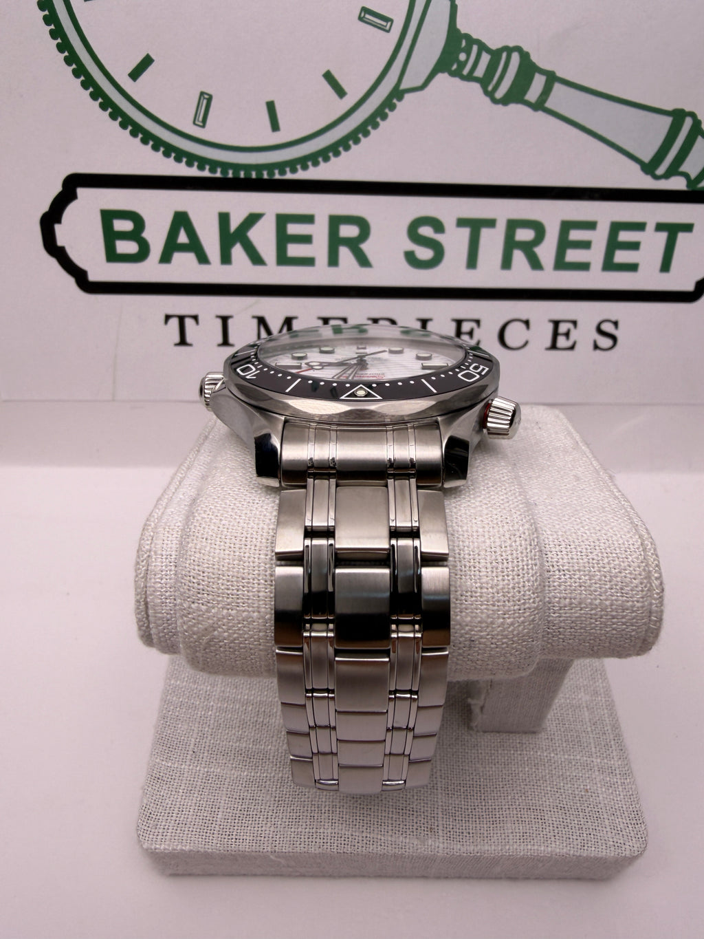 Case #360 — Omega Seamaster Professional White Dial / Black Bezel Ref. 210.30.42.20.04.001