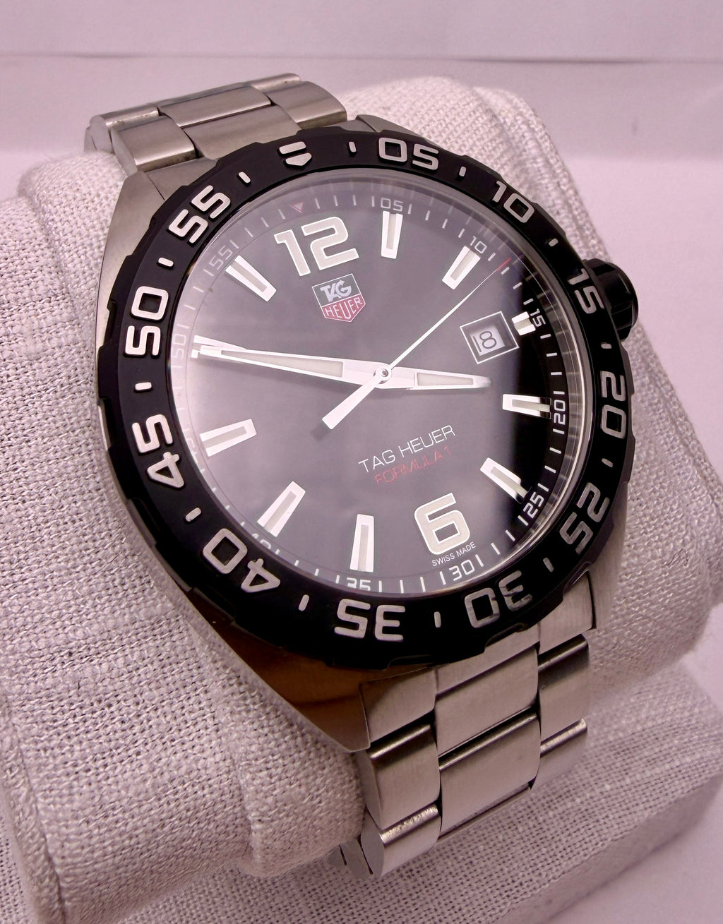 Case #352 — TAG Heuer Formula 1 Quartz Black Ref. WAZ1110