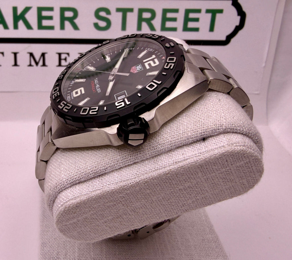 Case #352 — TAG Heuer Formula 1 Quartz Black Ref. WAZ1110