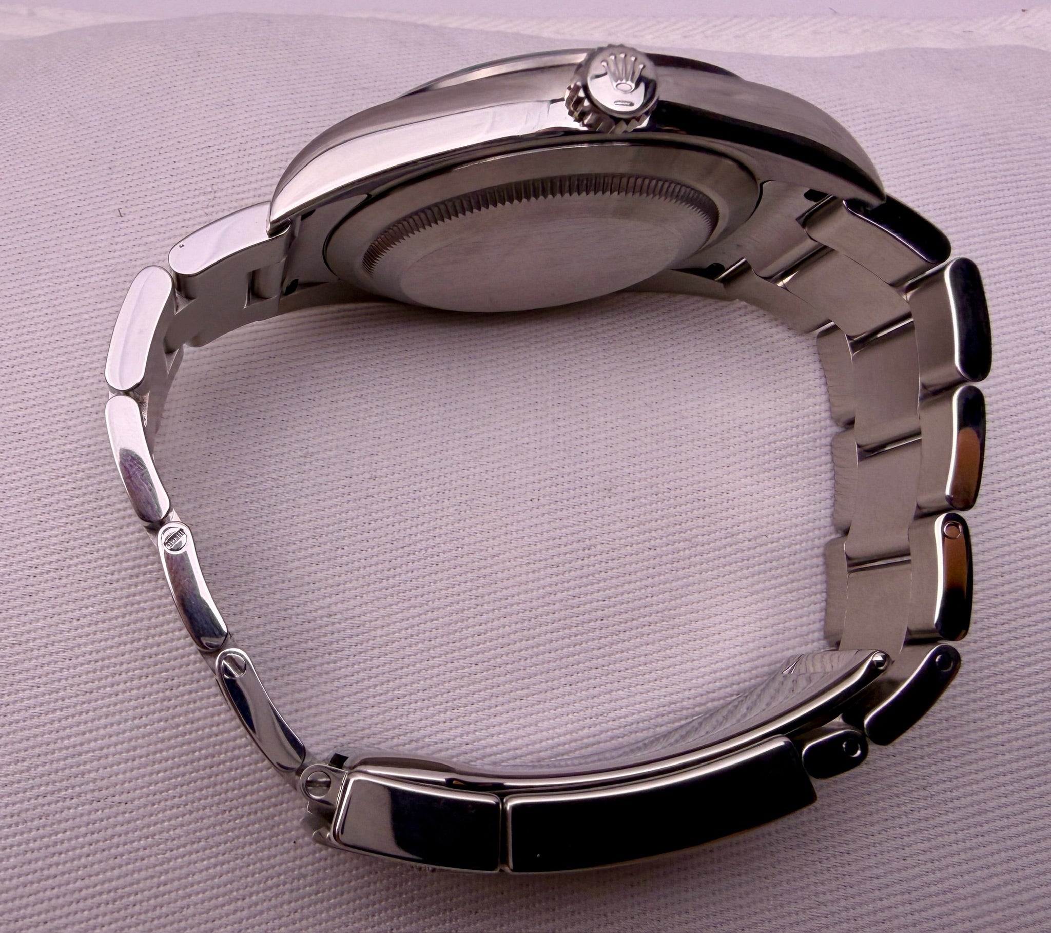 Case #368 — Rolex Explorer 39MM MK1 “T-Rex” Ref. 214270