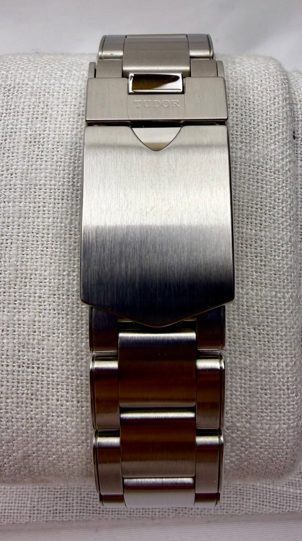 Case #327 — Tudor Black Bay Fifty-Eight Blue  Ref. 79030B