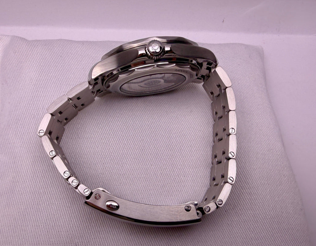 Case #374 — Omega Seamaster Diver 300M Blue on Steel Ref. 210.30.42.20.03.001