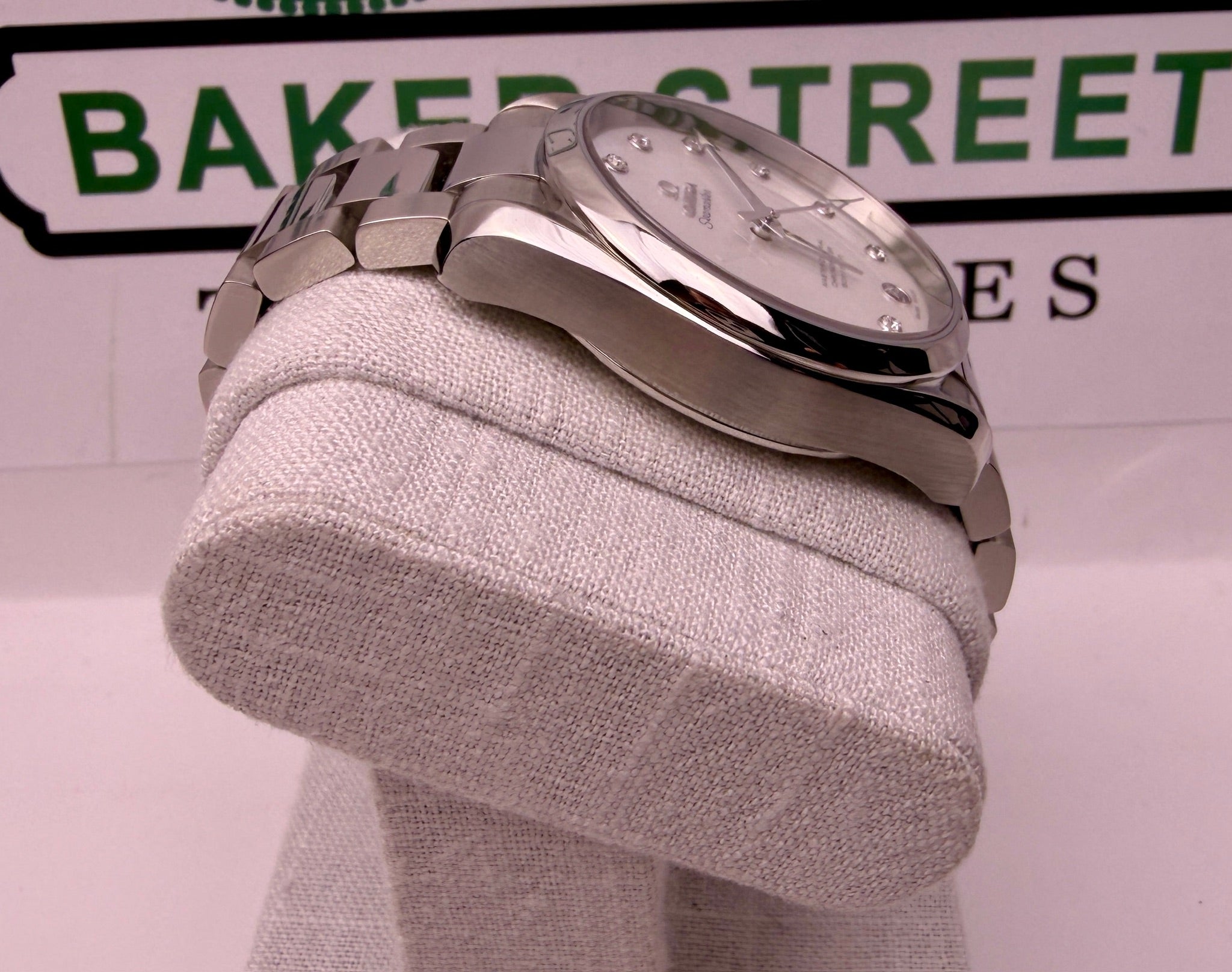 Case #381 — Omega Seamaster Aqua Terra 38.5MM MOP Dial with Diamonds Ref. 231.10.39.21.55.002