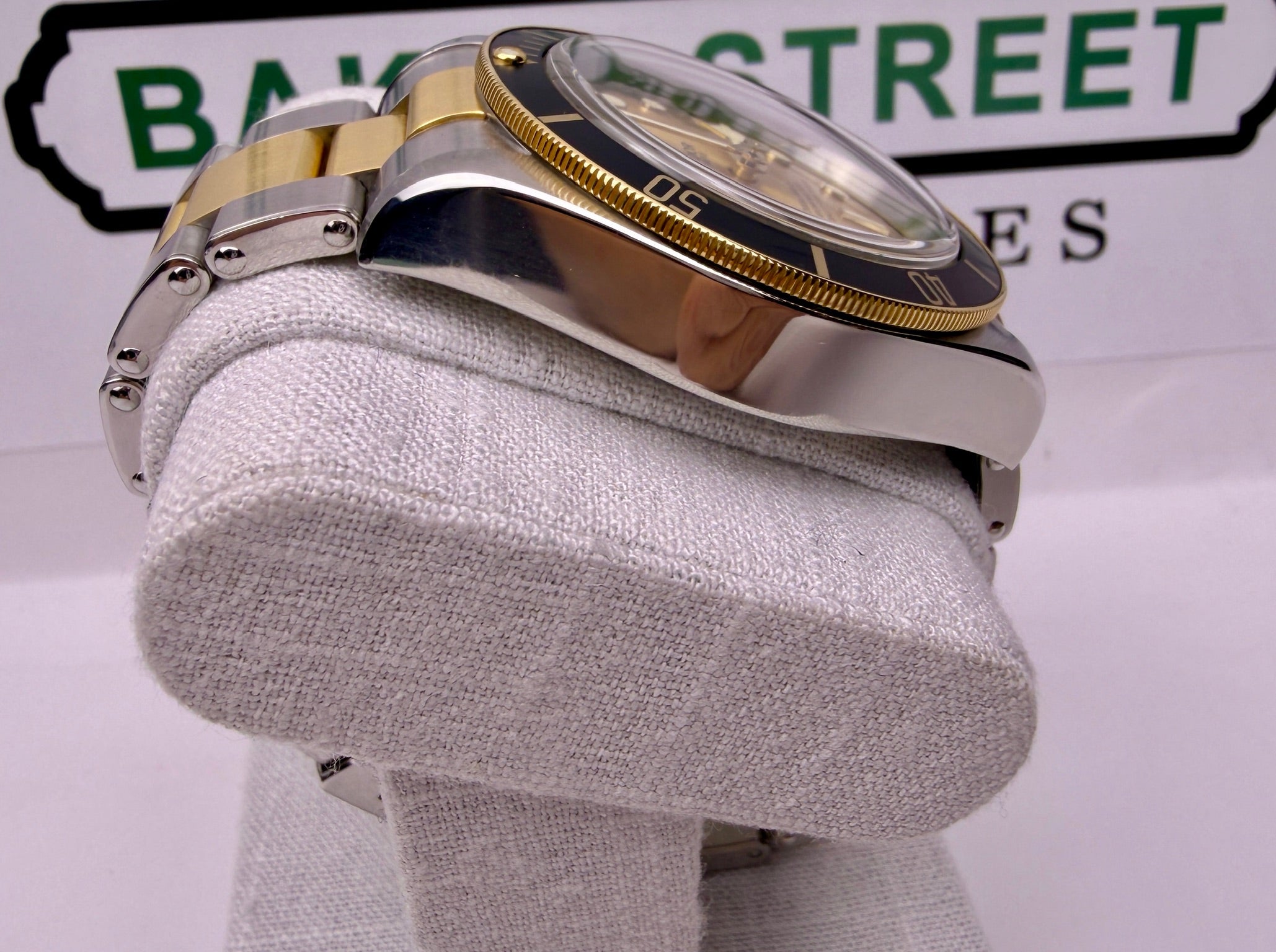 Case #383 — Tudor Black Bay S&G Champagne Dial 41MM Ref. 79733N