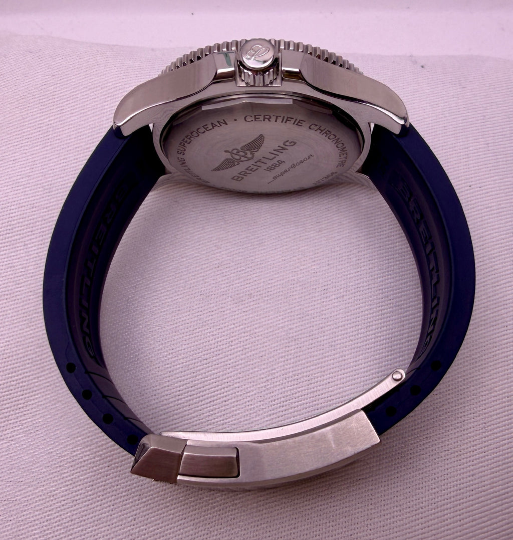 Case #399 — Breitling Superocean 42 Blue and White on Rubber Ref. A17366