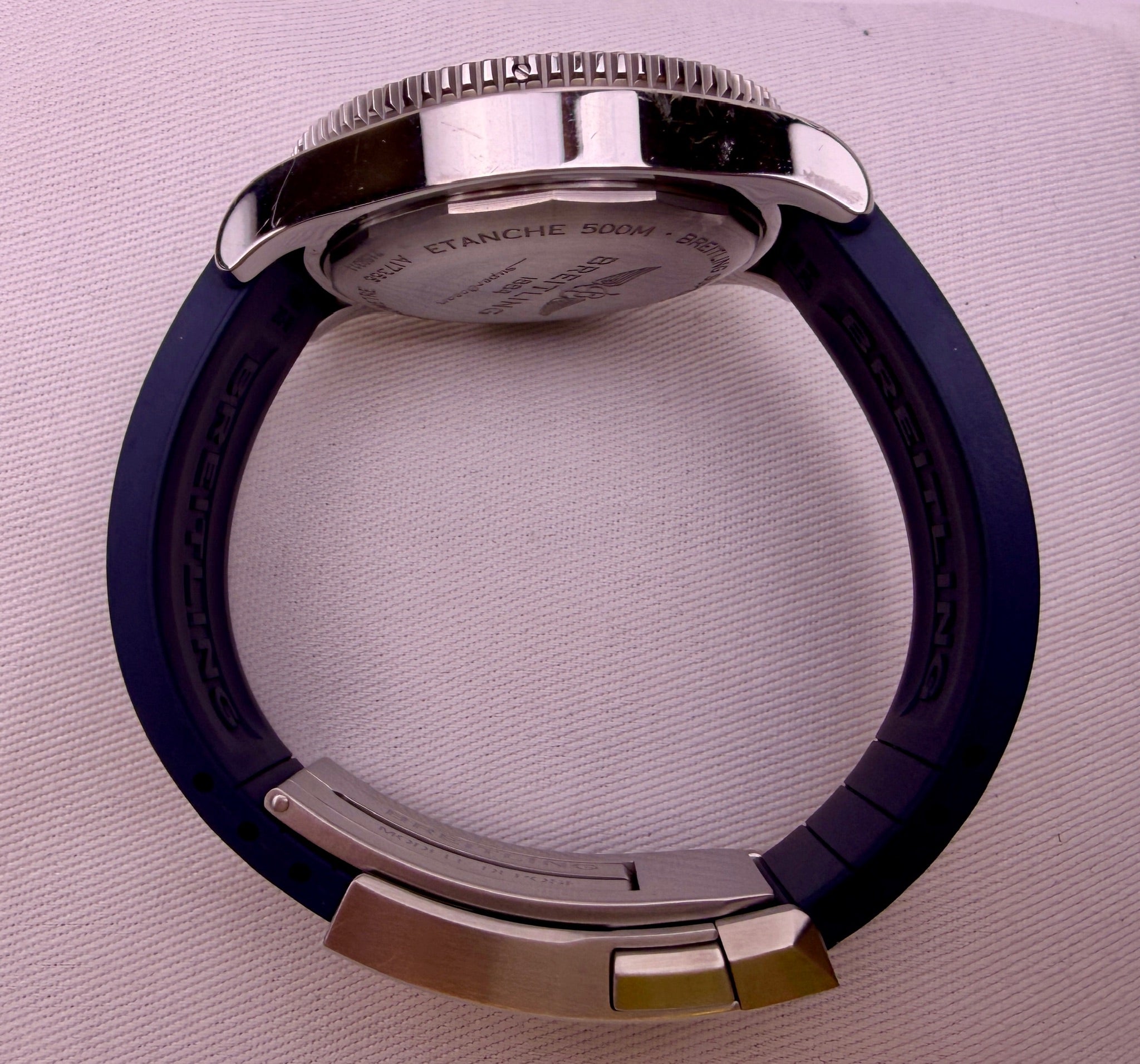 Case #399 — Breitling Superocean 42 Blue and White on Rubber Ref. A17366