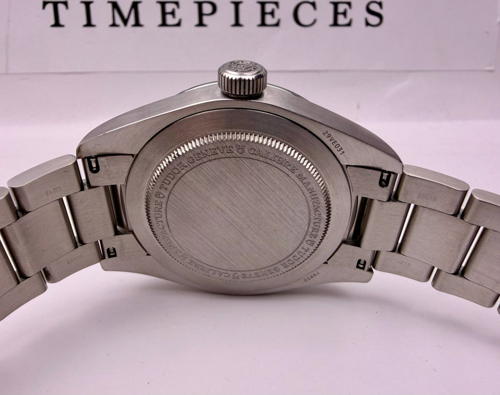 Case #396 — Tudor Ranger 39MM Black Ref. 79950