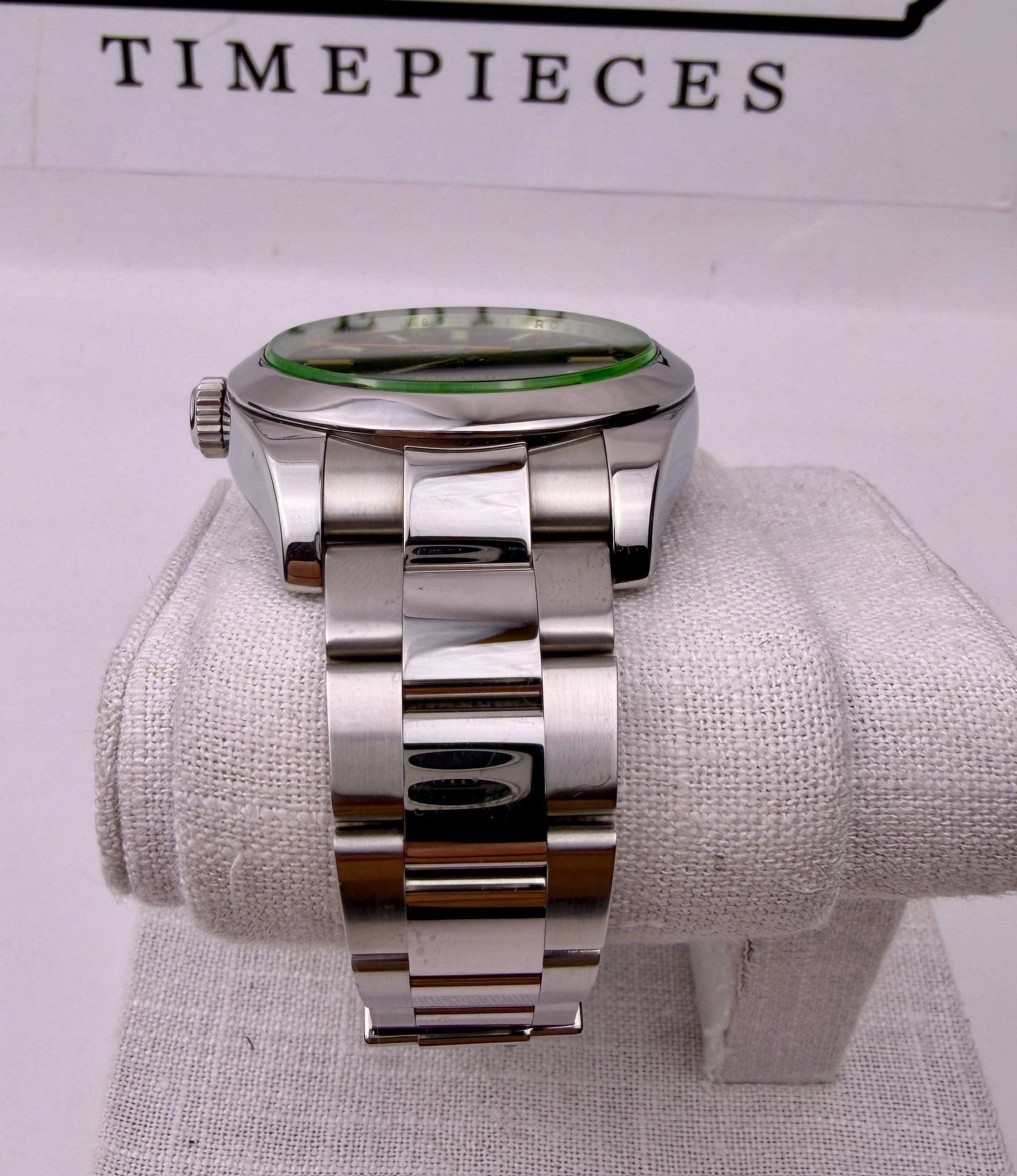 Case #433 — Rolex Milgauss Ref. 116400GV