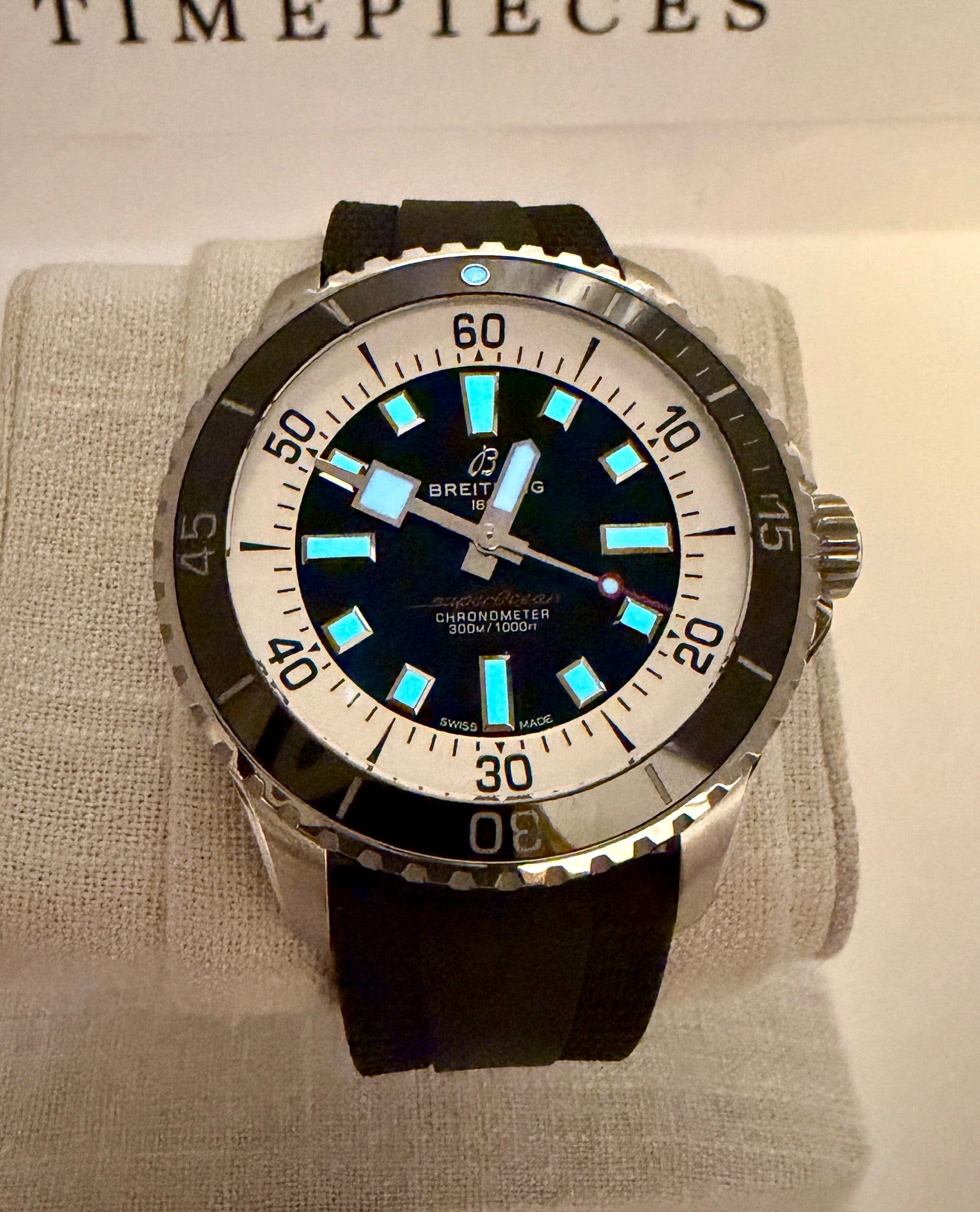 Case #425 — Breitling Superocean 44 Black / White on Rubber Ref. A17376211B1S1