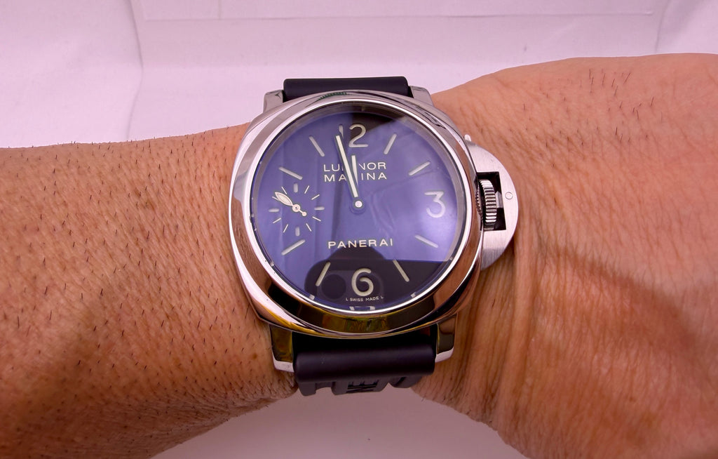 Case #413 — Panerai Luminor Black on Black Rubber Ref. PAM00111