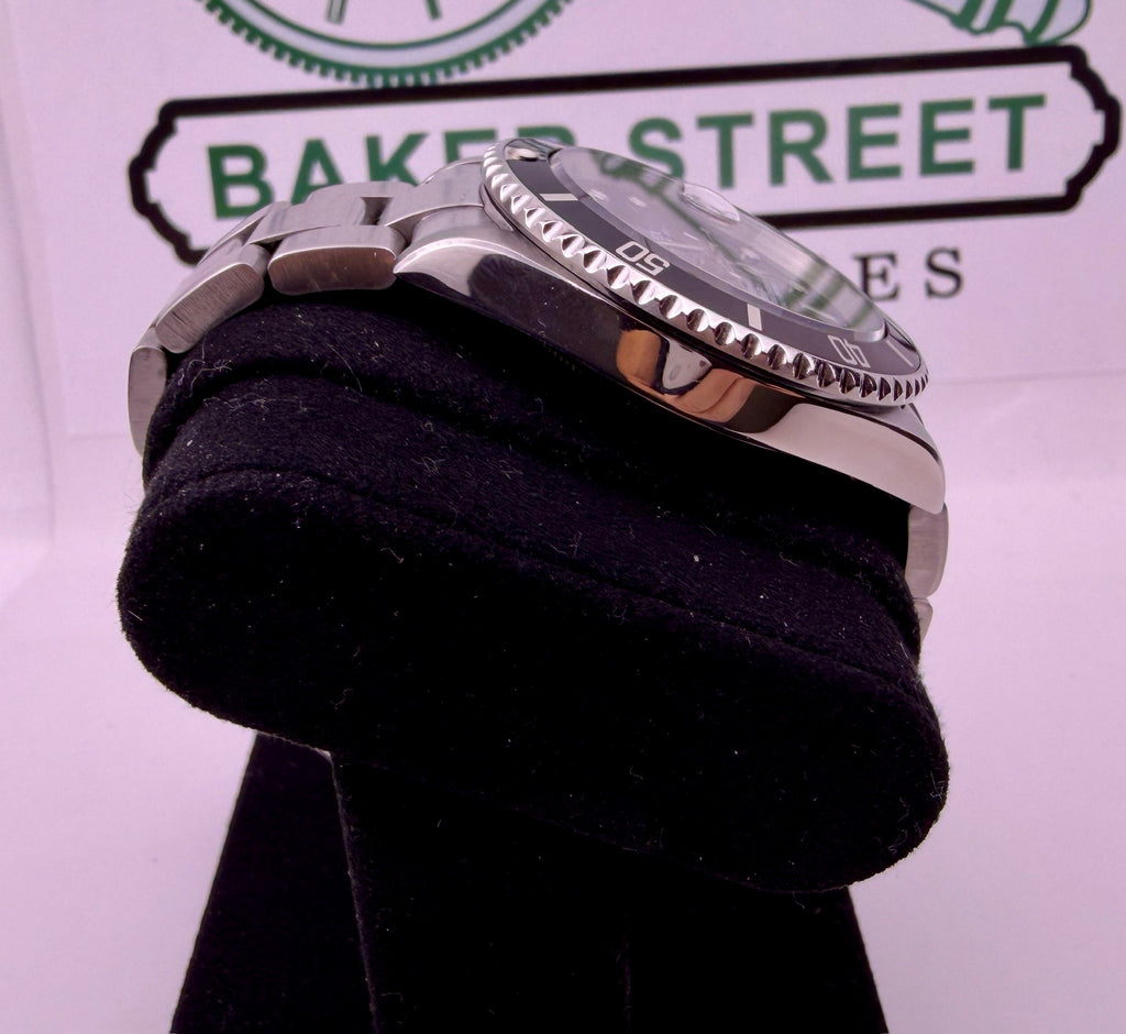 Case #414 — Rolex Submariner Date Black Ref. 16610