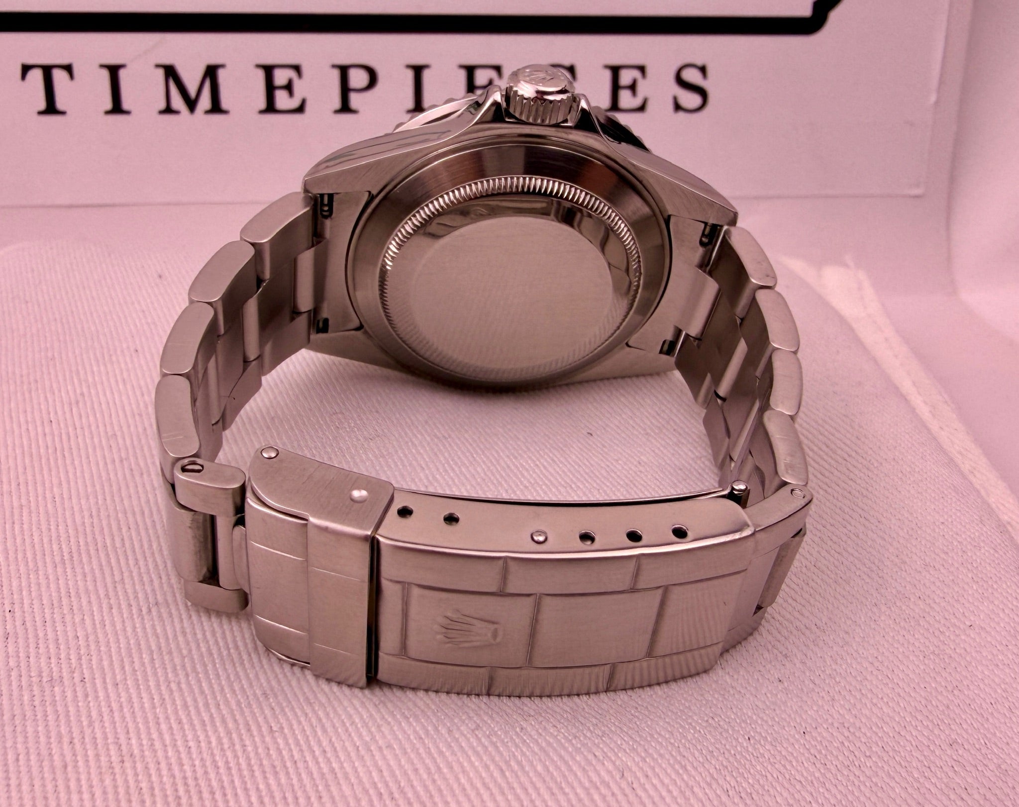 Case #414 — Rolex Submariner Date Black Ref. 16610
