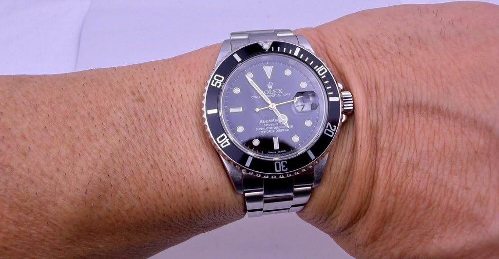 Case #414 — Rolex Submariner Date Black Ref. 16610
