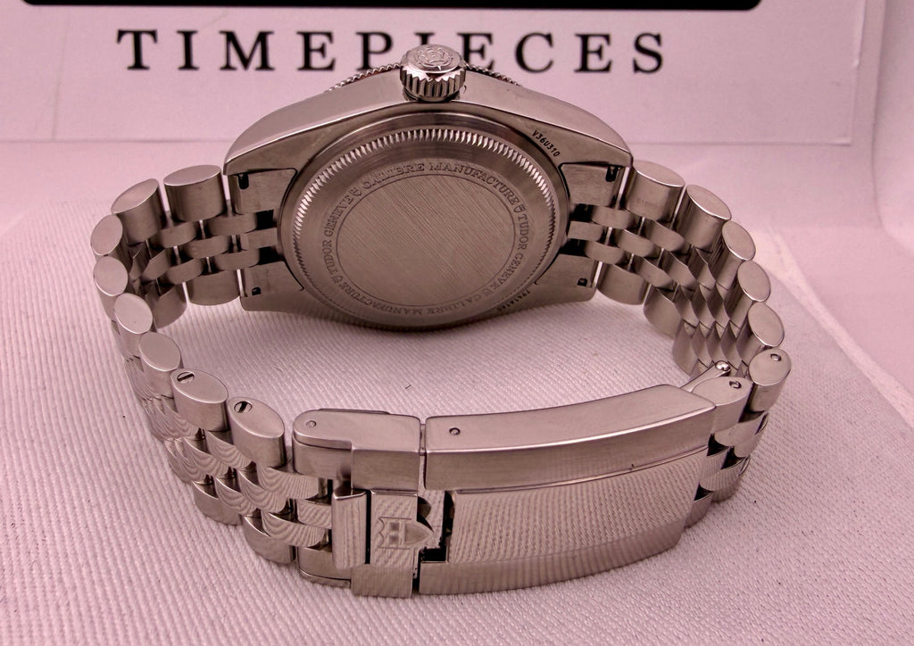 Case #411 — Tudor Black Bay 41 Heritage “Monochrome” on Five-Link Bracelet Ref. M7941A1A0NU-0003