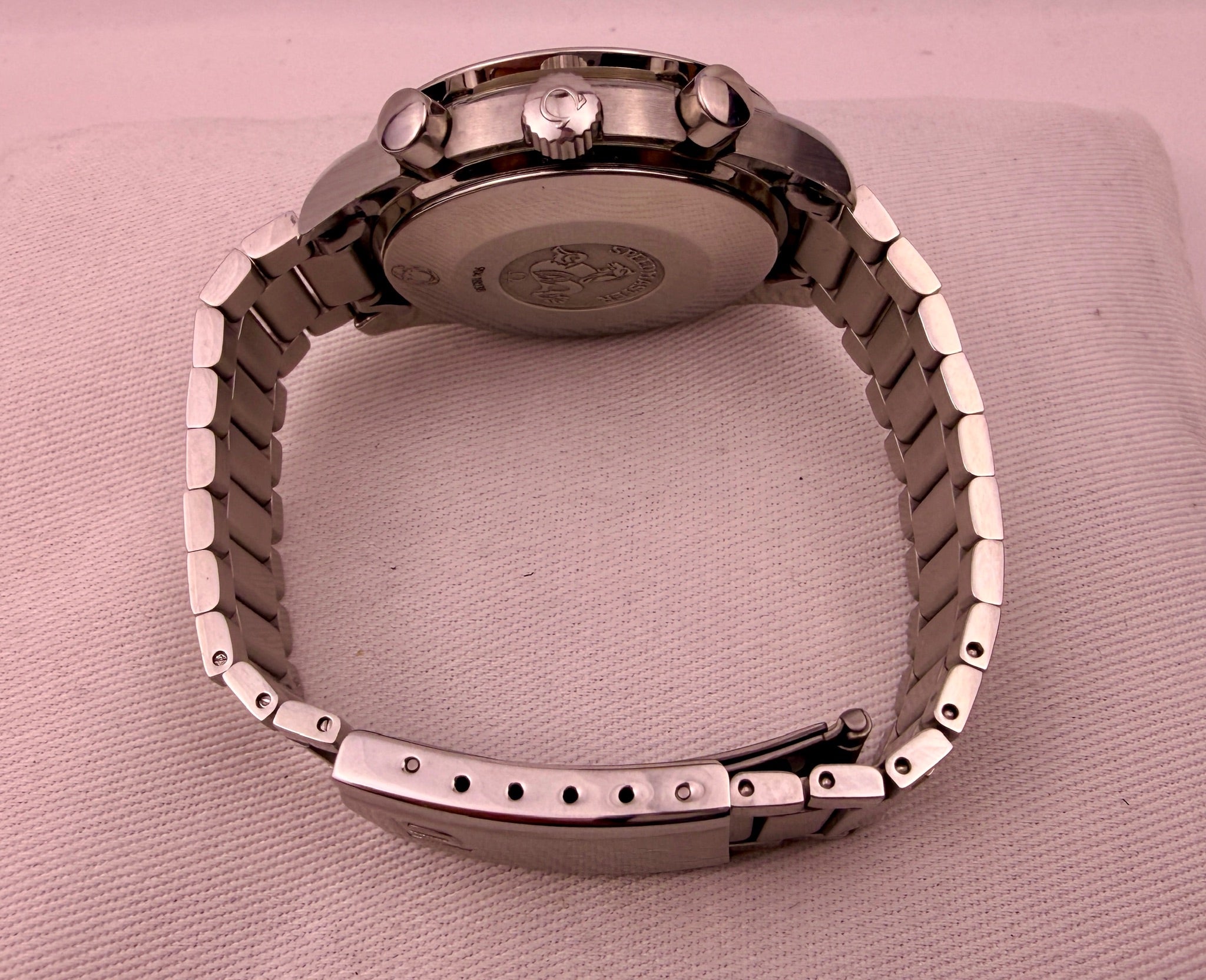 Case #436 — Omega Speedmaster Reduced Mother of Pearl Green Ref. 3834.72.35