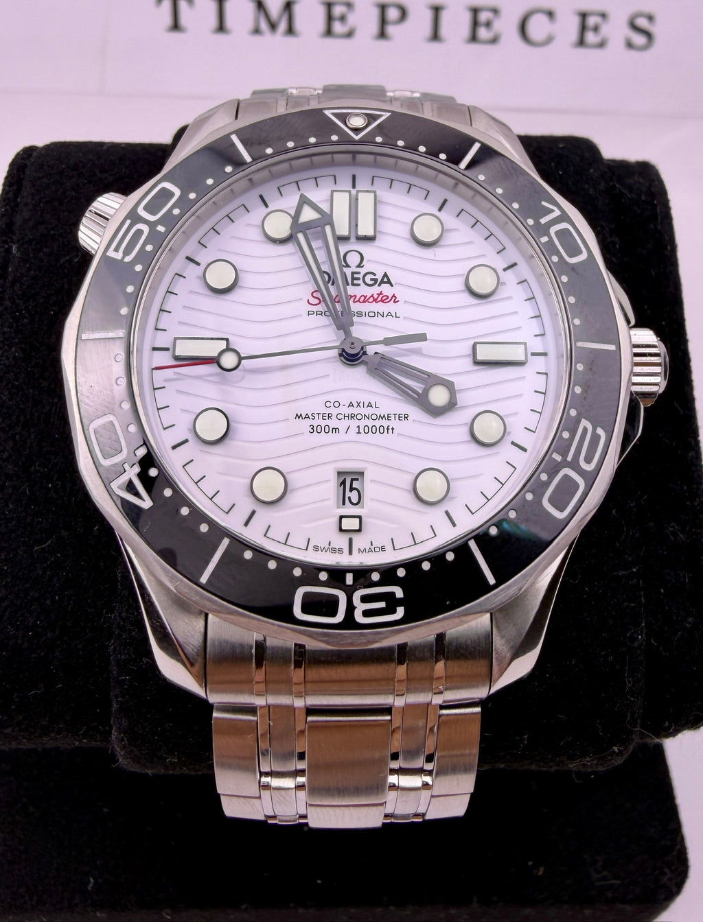 Case #440 — Omega Seamaster Professional White / Black Ref. 210.30.42.20.04.001