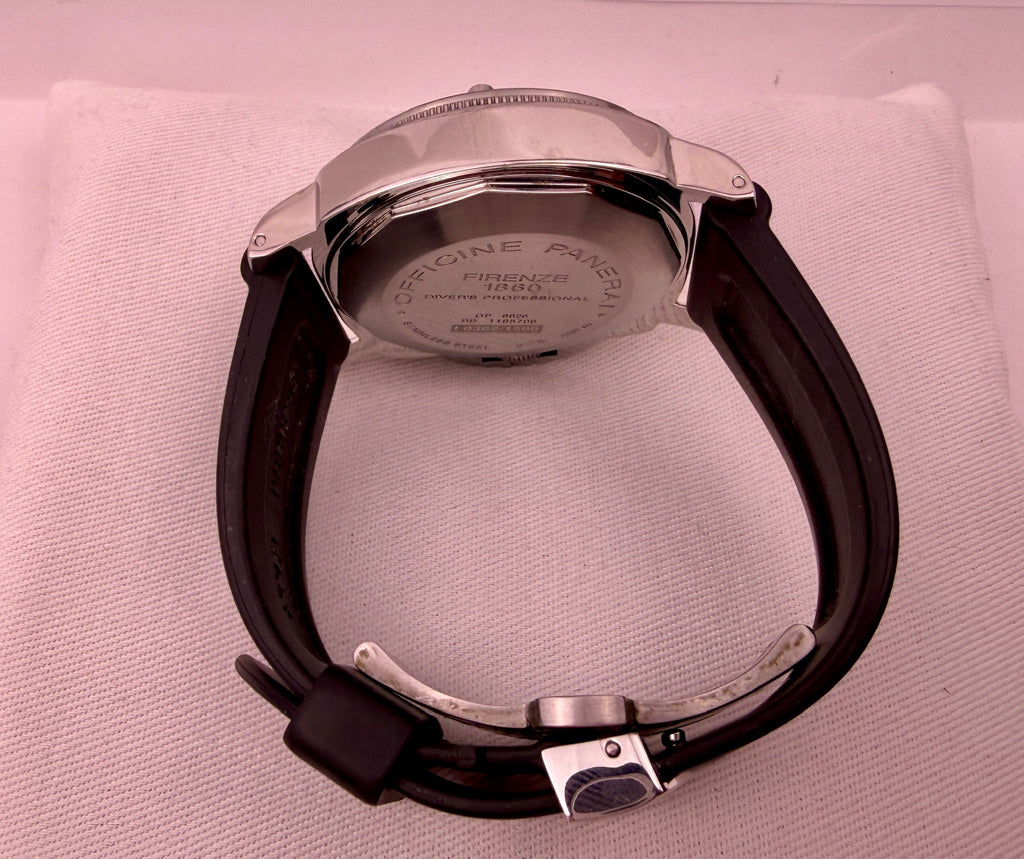 Case #460 — Panerai Luminor Submersible Ref. PAM00024