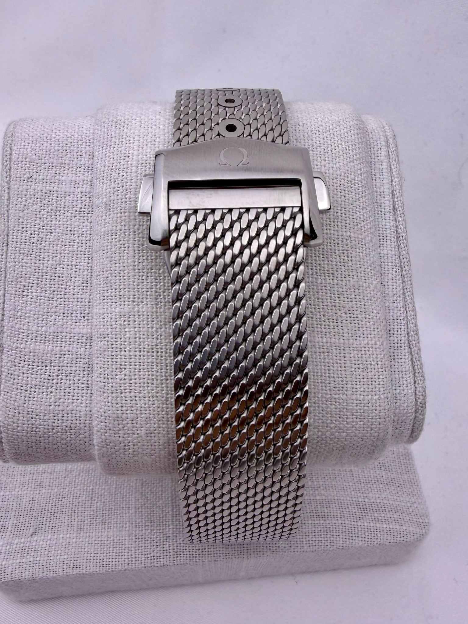 Case #430 — Omega Seamaster Professional 300 Black on Mesh Ref. 210.30.42.20.01.010