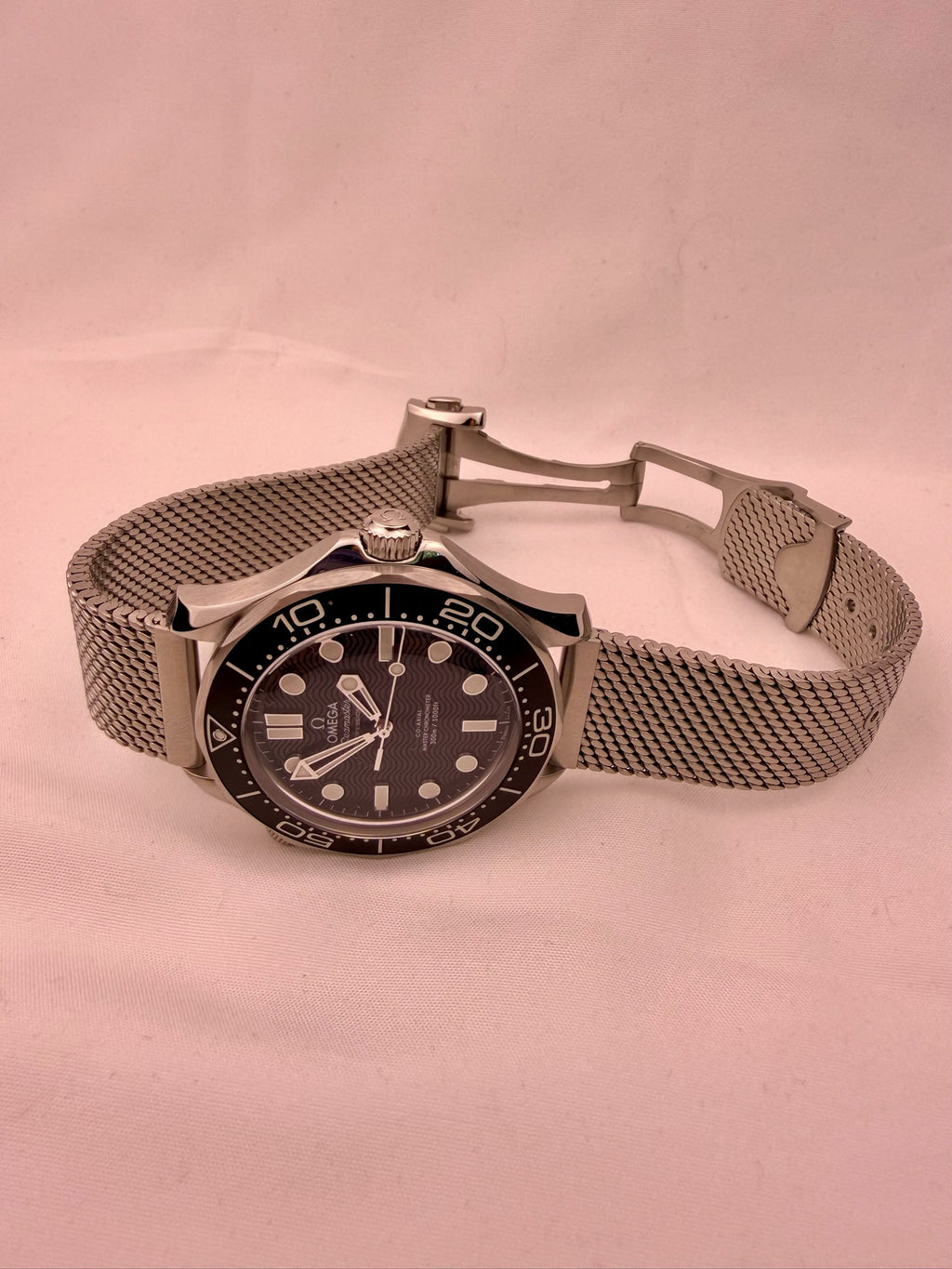 Case #430 — Omega Seamaster Professional 300 Black on Mesh Ref. 210.30.42.20.01.010